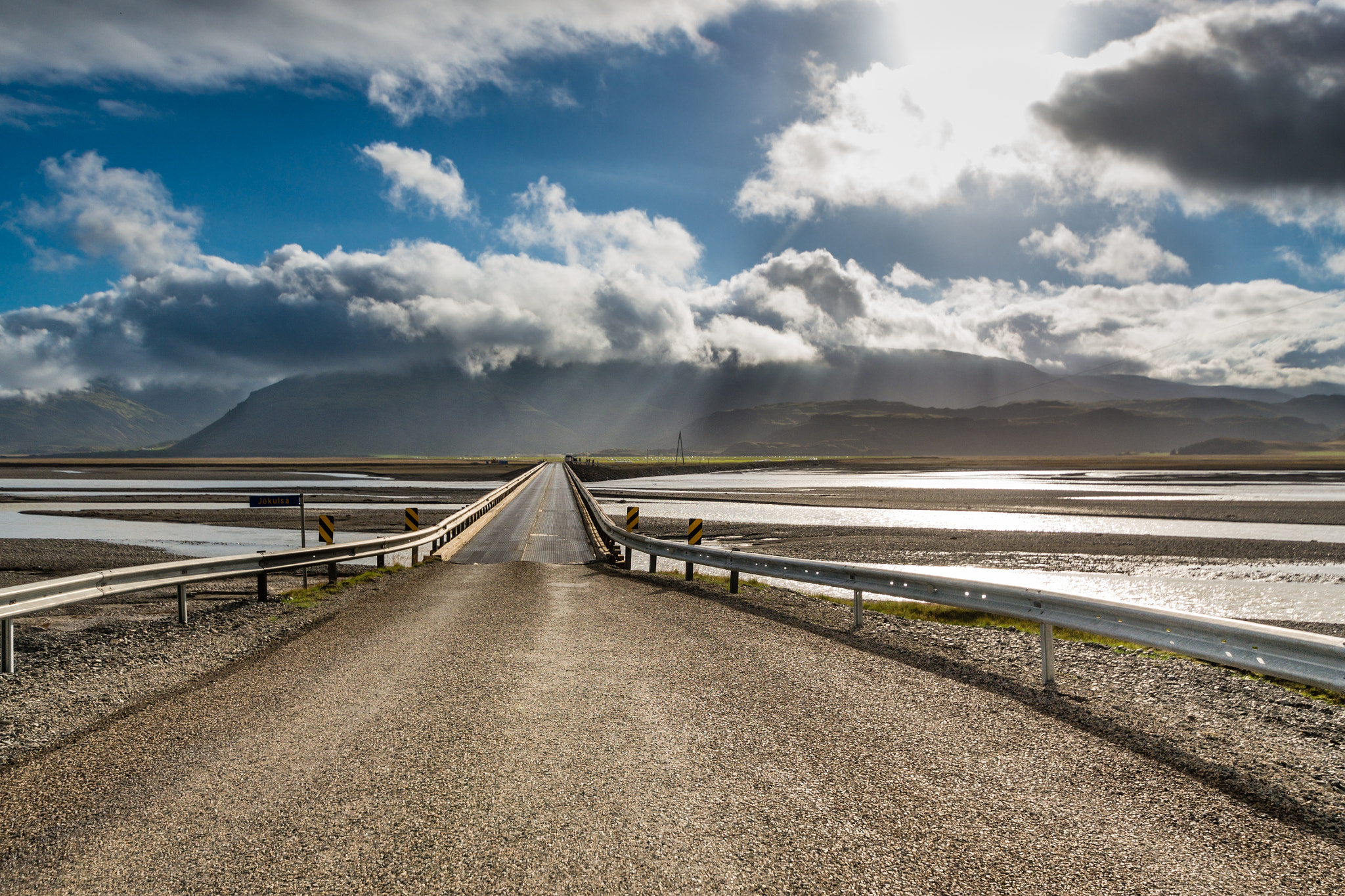 Pentax K-5 IIs sample photo. Straight ahead photography