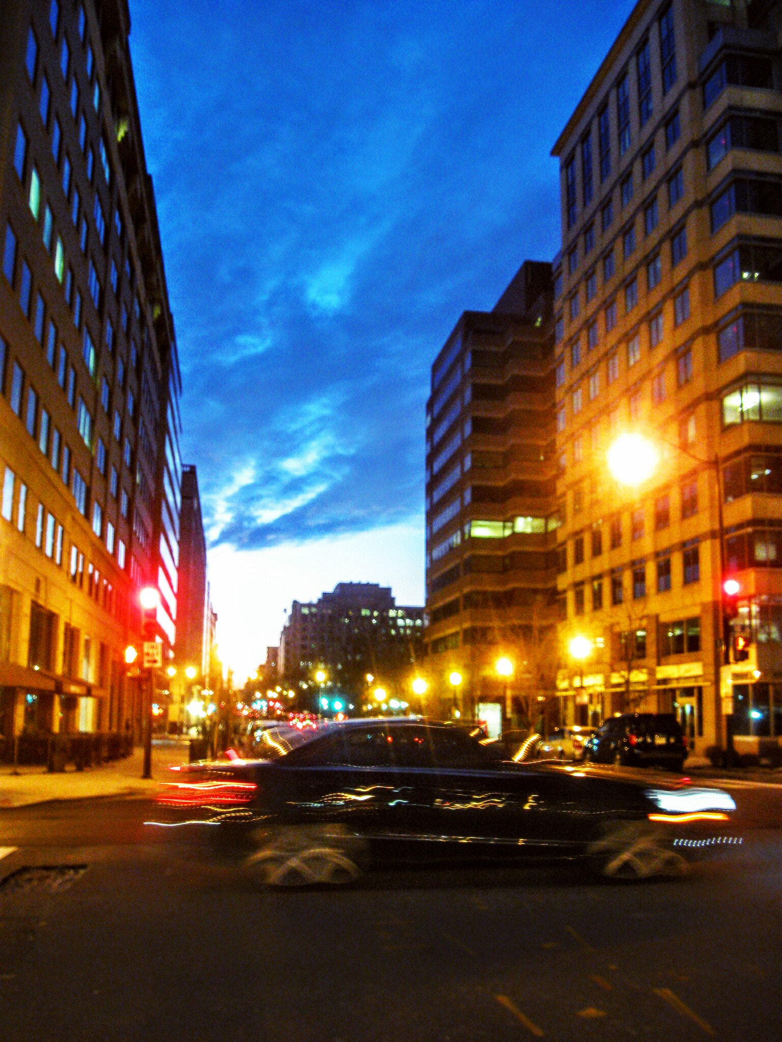 Canon PowerShot A580 sample photo. Night falling in dc photography