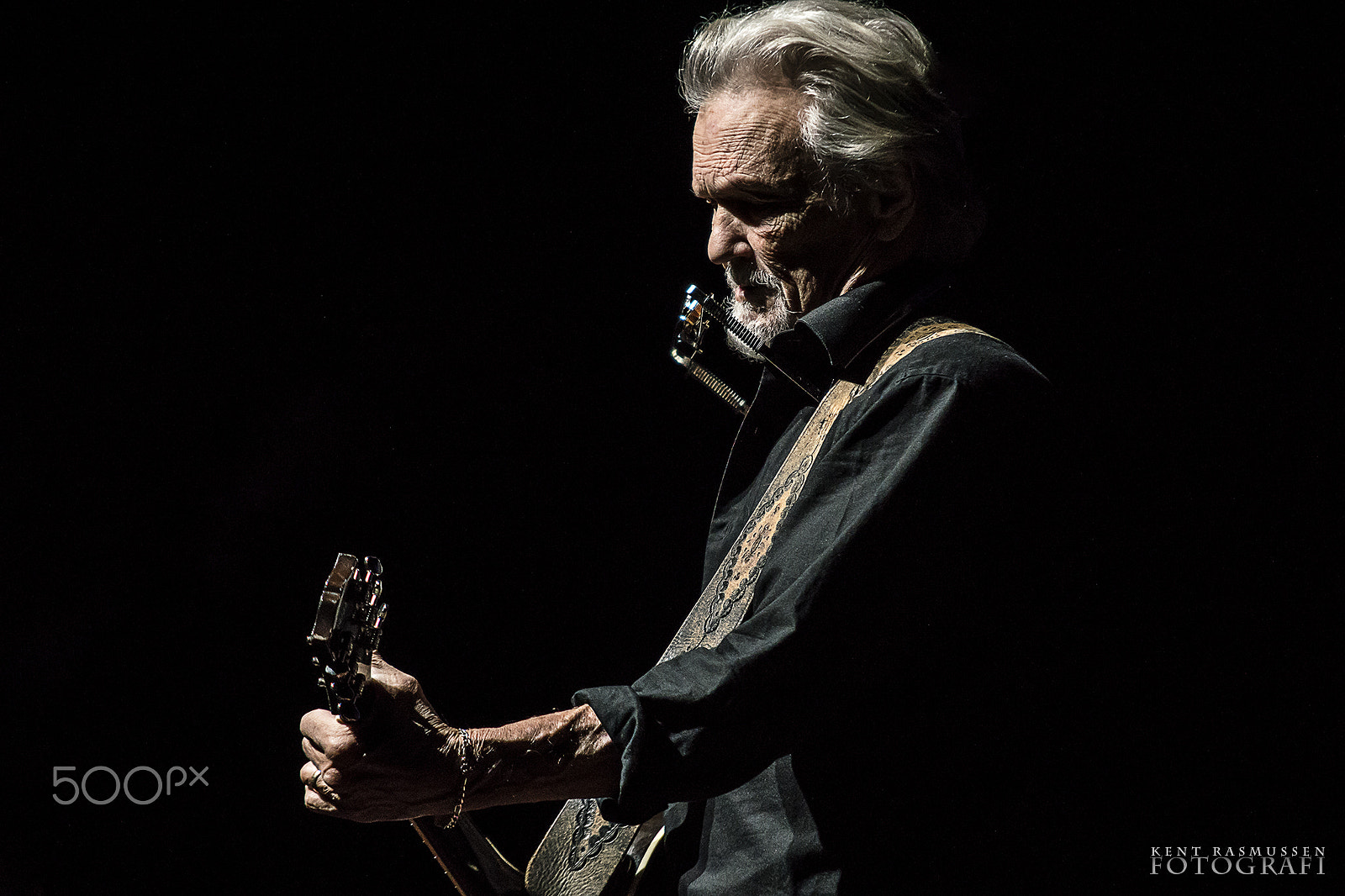 Sigma 70-200mm F2.8 EX DG Macro HSM II sample photo. Kris kristofferson - the legend photography