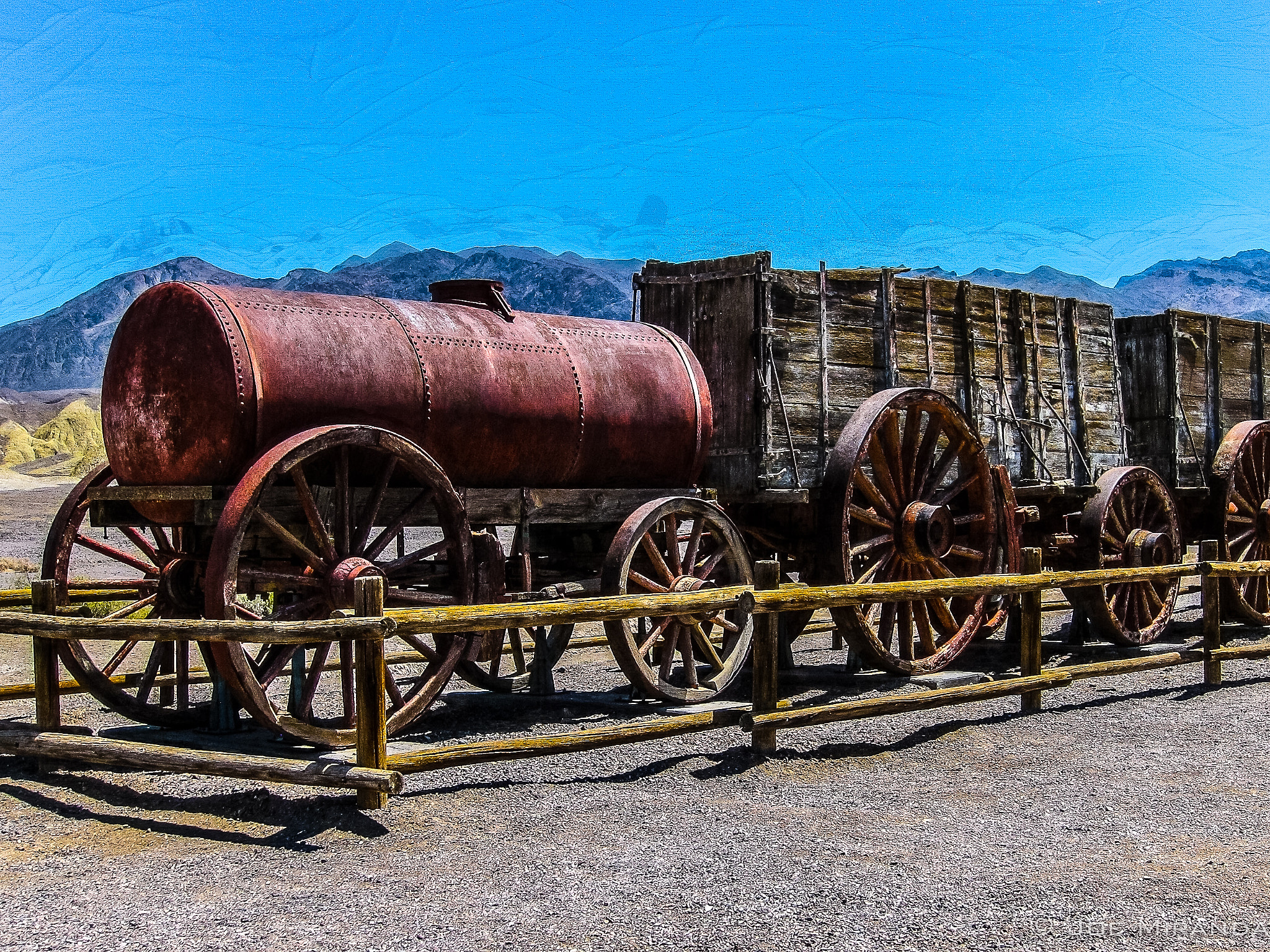 Canon PowerShot SD890 IS (Digital IXUS 970 IS / IXY Digital 820 IS) sample photo. Death valley viii photography