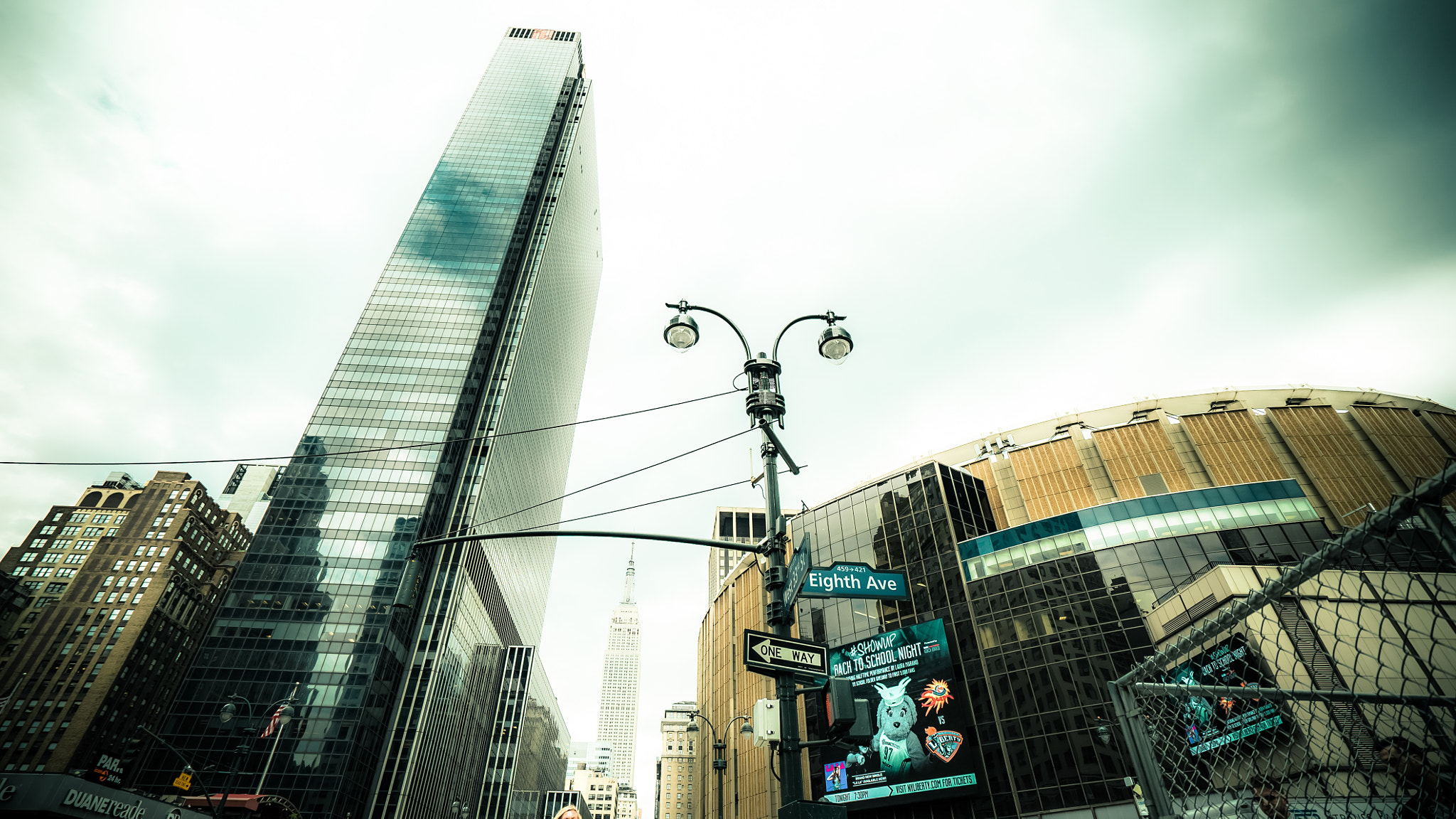 Sony a7S II + Sony Vario-Tessar T* FE 16-35mm F4 ZA OSS sample photo. Nyc - manhattan photography