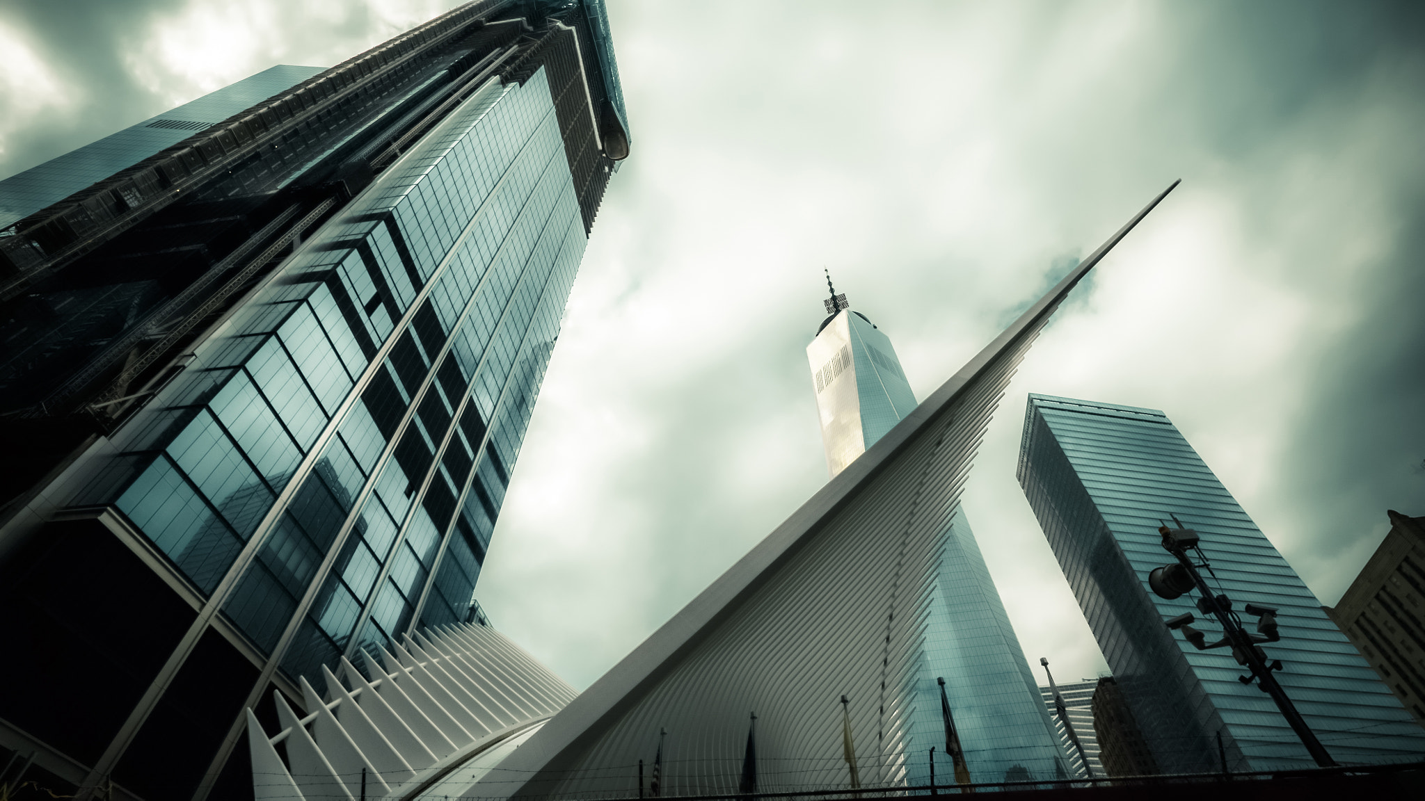 Sony a7S II + Sony Vario-Tessar T* FE 16-35mm F4 ZA OSS sample photo. Nyc - manhattan photography