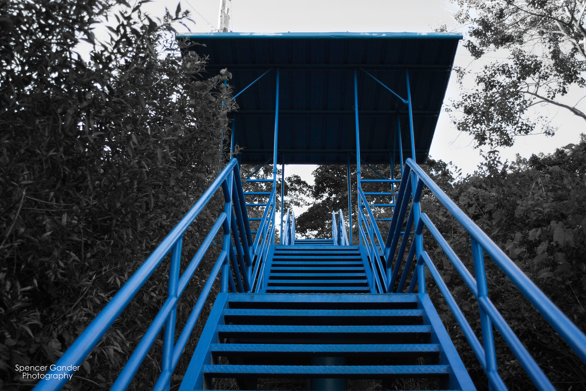 Canon EF 28-80mm f/3.5-5.6 USM IV sample photo. The climb photography