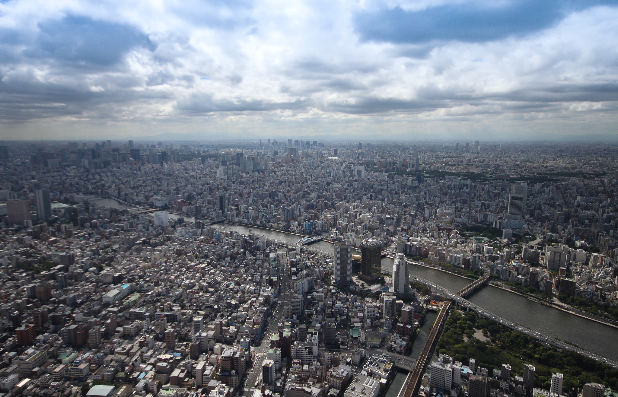 Sigma 10-20mm F4-5.6 EX DC HSM sample photo. Hello tokyo photography