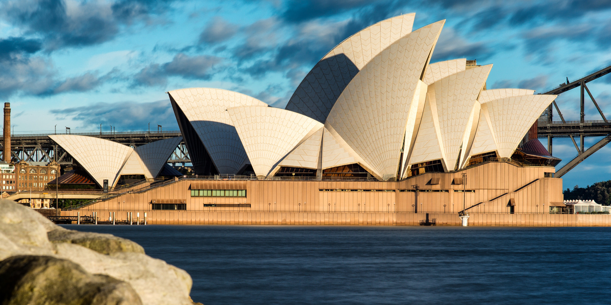 Leica APO-Telyt-M 135mm F3.4 ASPH sample photo. The sydney opera house in full sail photography