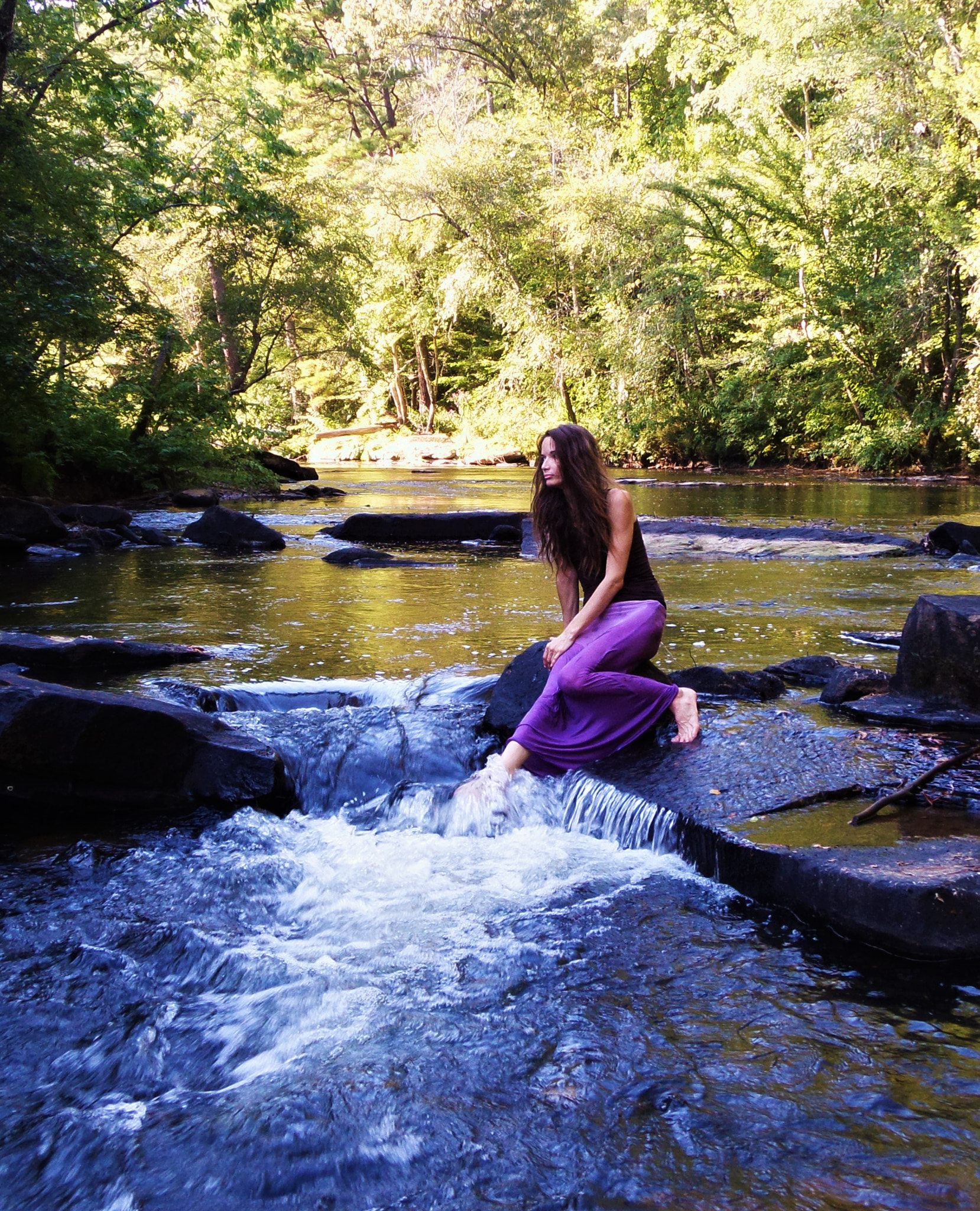 Samsung WB200F/WB201F/WB202F sample photo. River girl photography