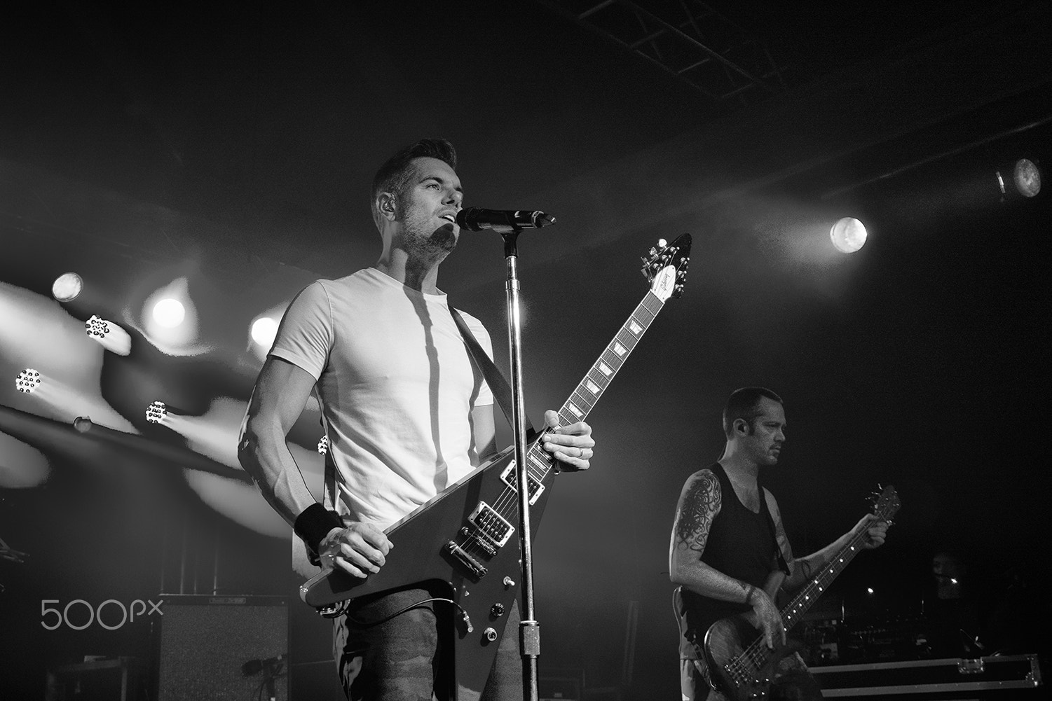 Sigma 17-70mm F2.8-4.5 DC Macro Asp. IF sample photo. Nick hexum and p-nut - 311 photography