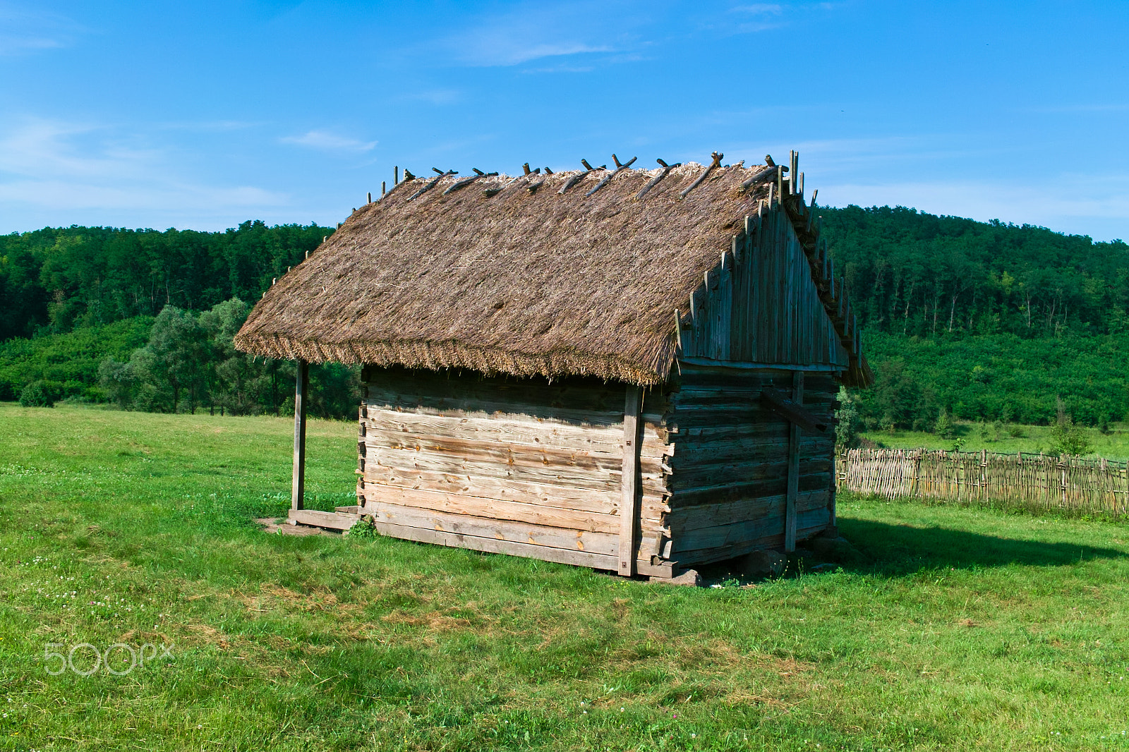 Sigma DP2 sample photo. Native ukrainian old house, near chigirin photography
