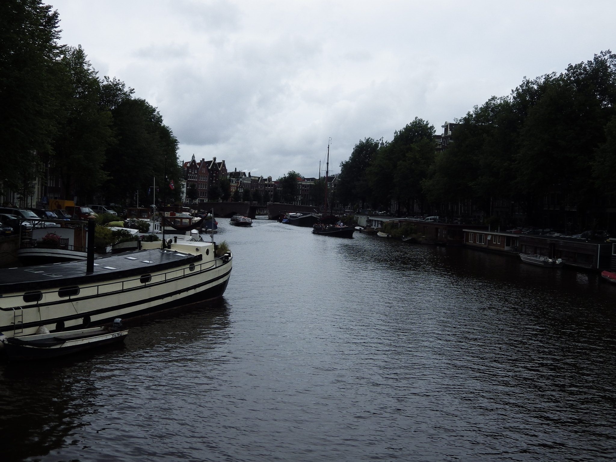 Pentax X-5 sample photo. Netherland photography
