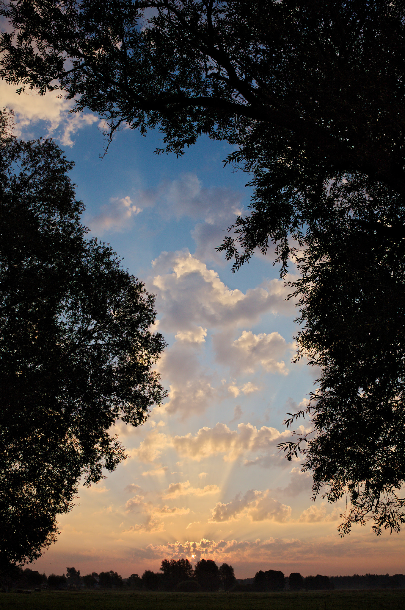 Canon EOS 5D sample photo. Hidden sunrise photography