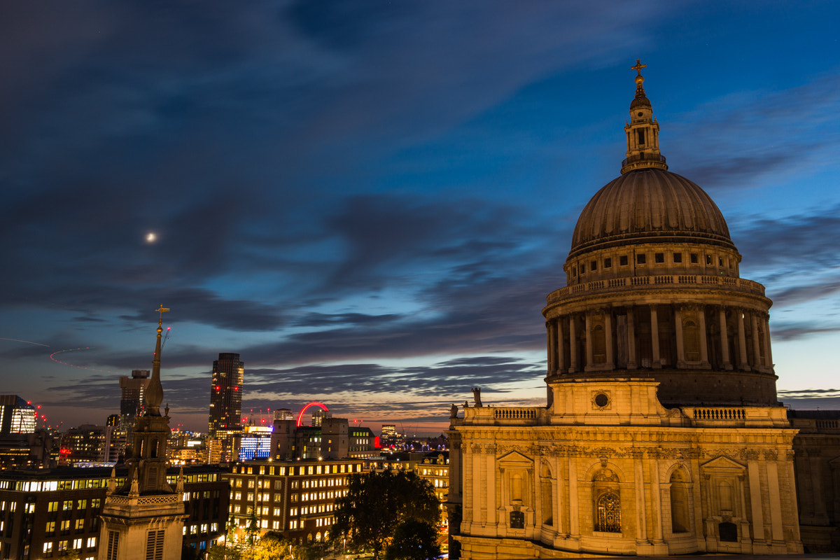 Samsung NX1100 sample photo. London st. paul's cathedral photography