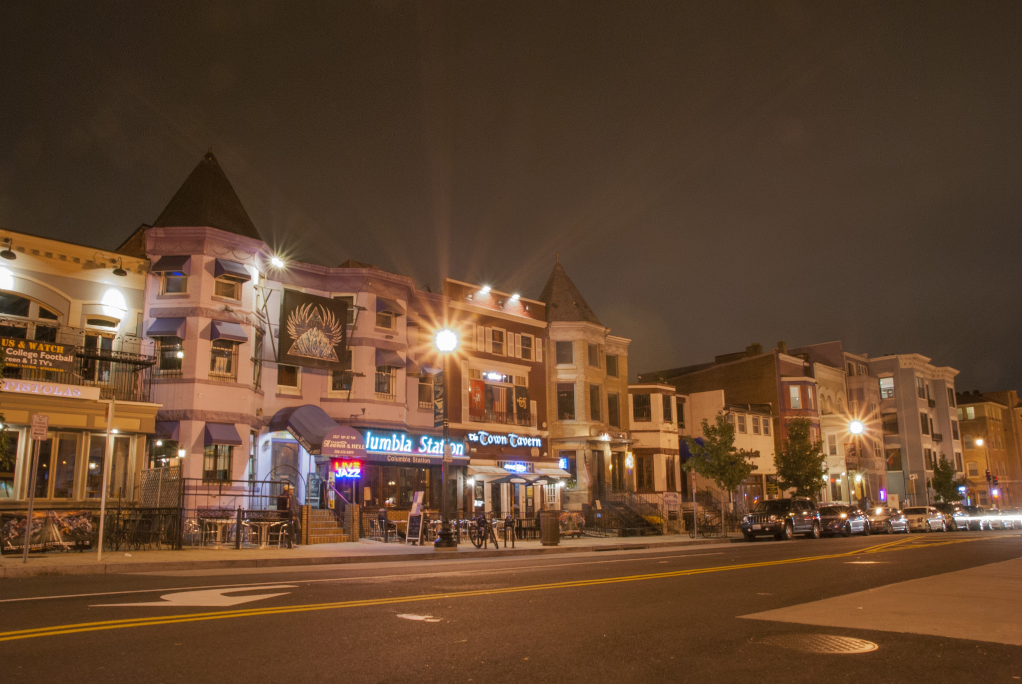 Sigma 17-50mm F2.8 EX DC OS HSM sample photo. One night in the adams morgan neighborhood  in washington dc photography