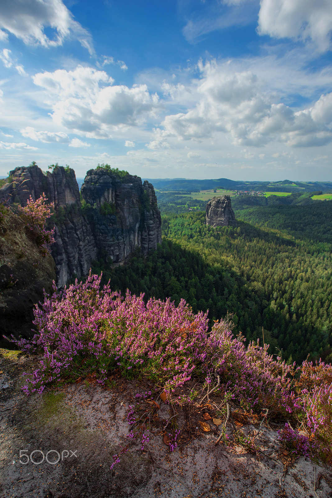 Tamron 18-270mm F3.5-6.3 Di II PZD sample photo. Schrammstein-view-point photography
