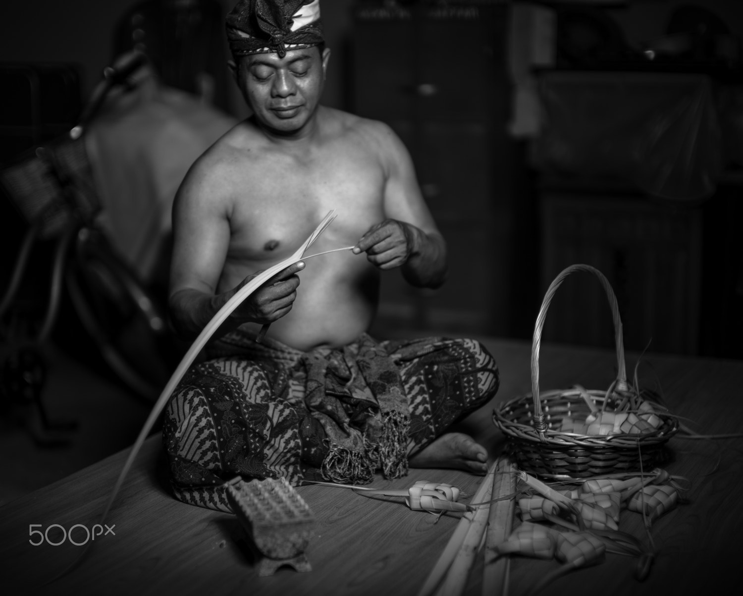Leica Noctilux-M 50mm F0.95 ASPH sample photo. Pak puja photography