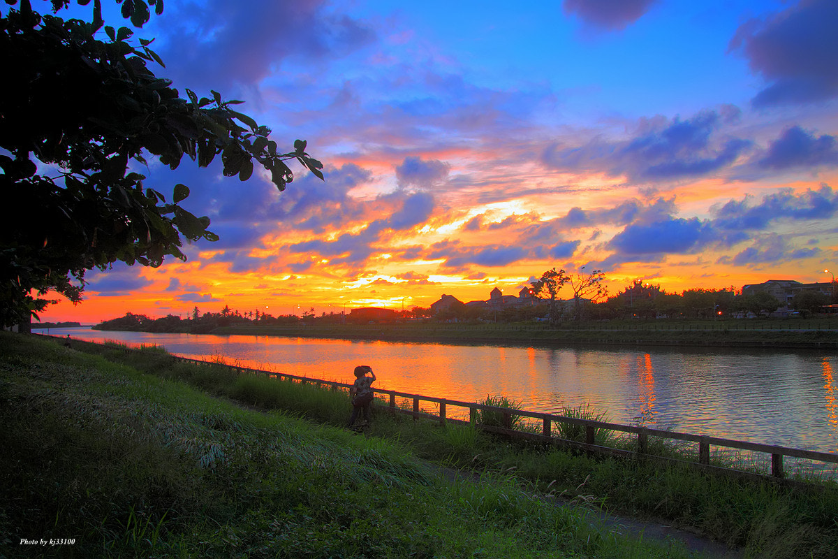 Canon EOS 50D + Sigma 18-50mm f/2.8 Macro sample photo. 留住夕彩 photography