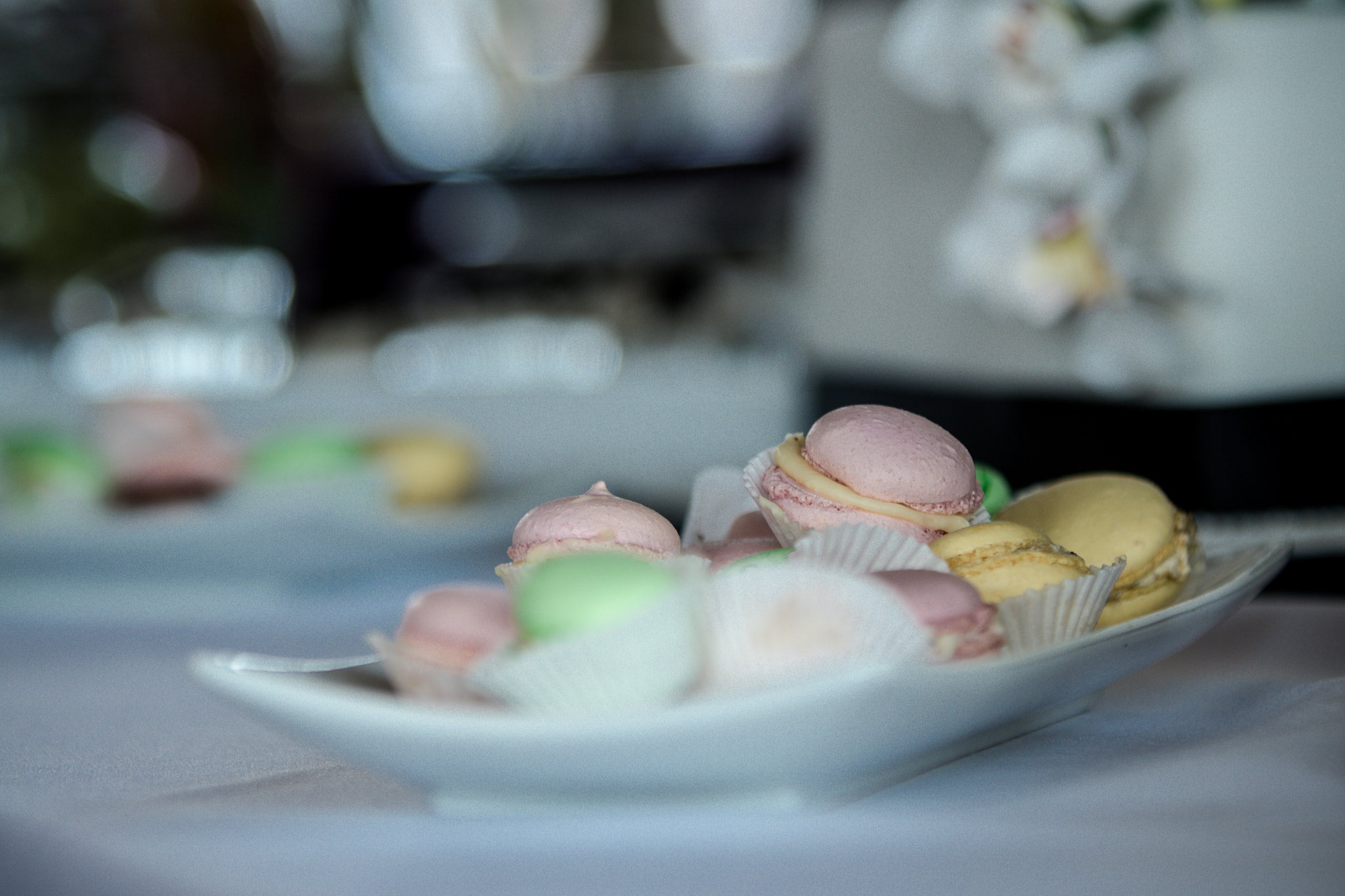 Canon EOS 80D + Canon EF 70-200mm F2.8L IS USM sample photo. Macaroons photography