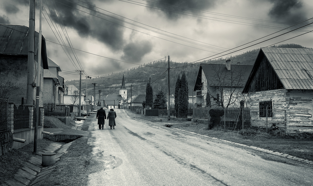 Nikon D200 sample photo. Ordinary sunday in small village ... photography
