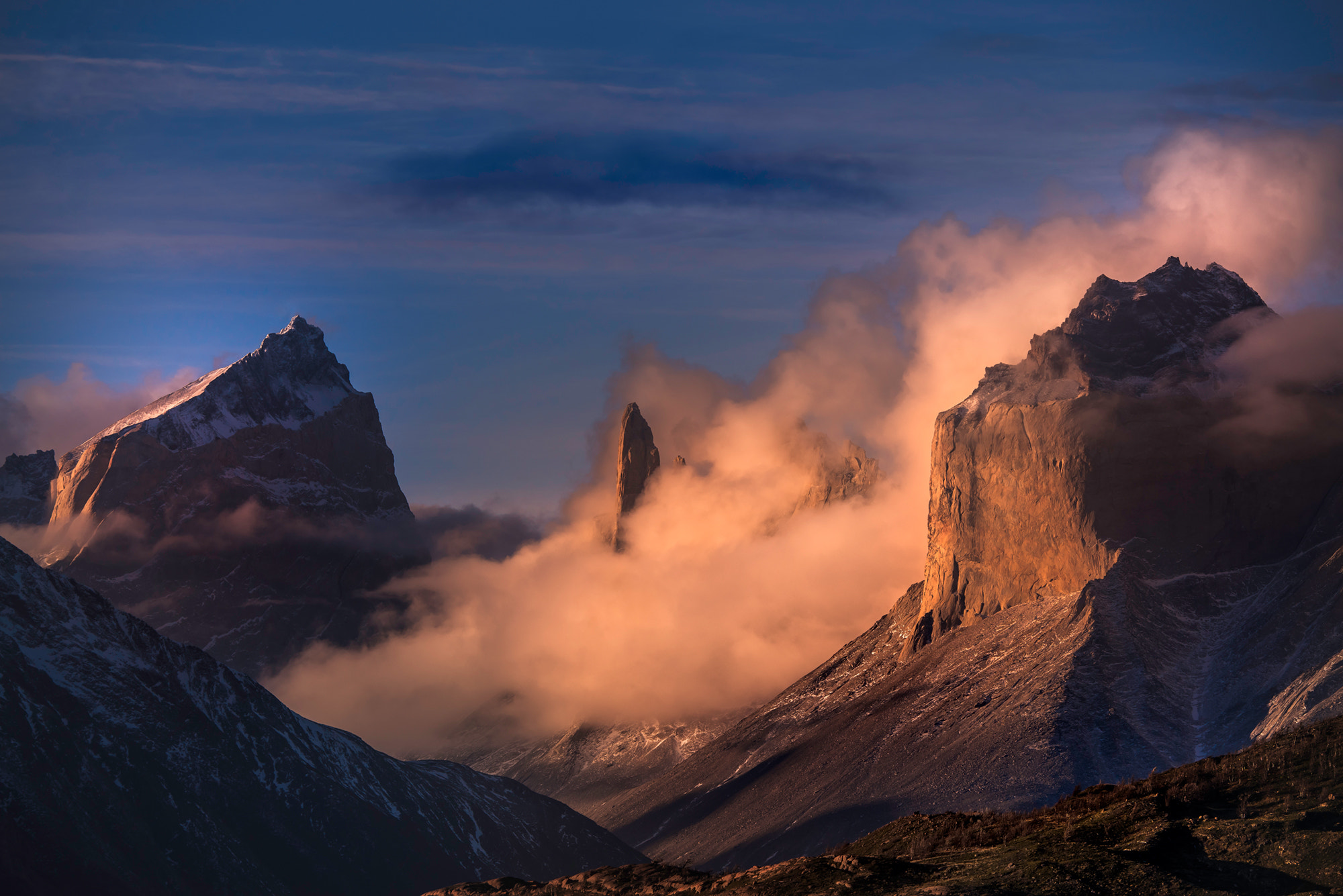 Nikon D800E sample photo. The sword rises from torres del paine photography
