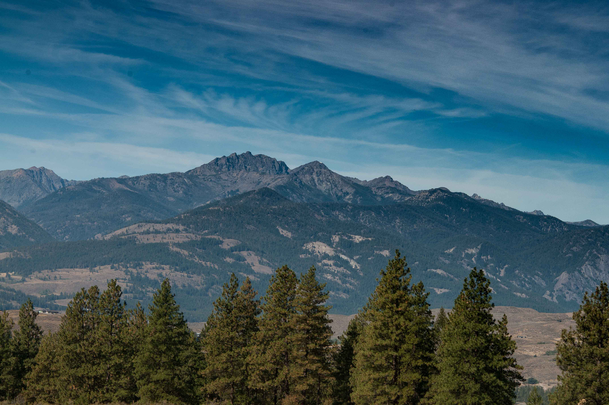 Nikon D300 + AF Nikkor 70-210mm f/4-5.6D sample photo. North cascade mountains photography