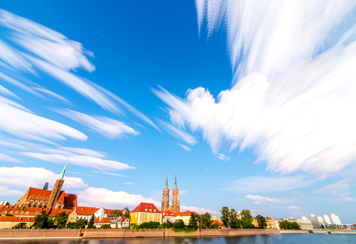 Tokina AT-X 16-28mm F2.8 Pro FX sample photo. Wroclaw old town photography