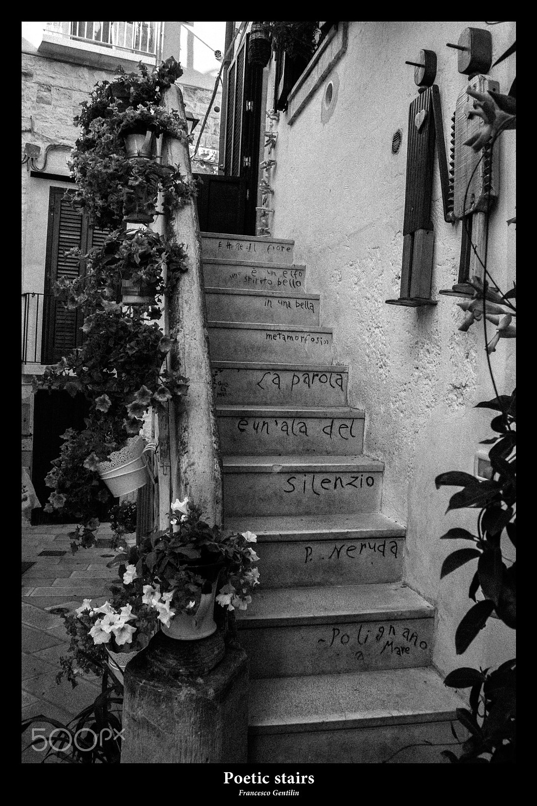 Canon EOS 650D (EOS Rebel T4i / EOS Kiss X6i) sample photo. Poetic stairs photography