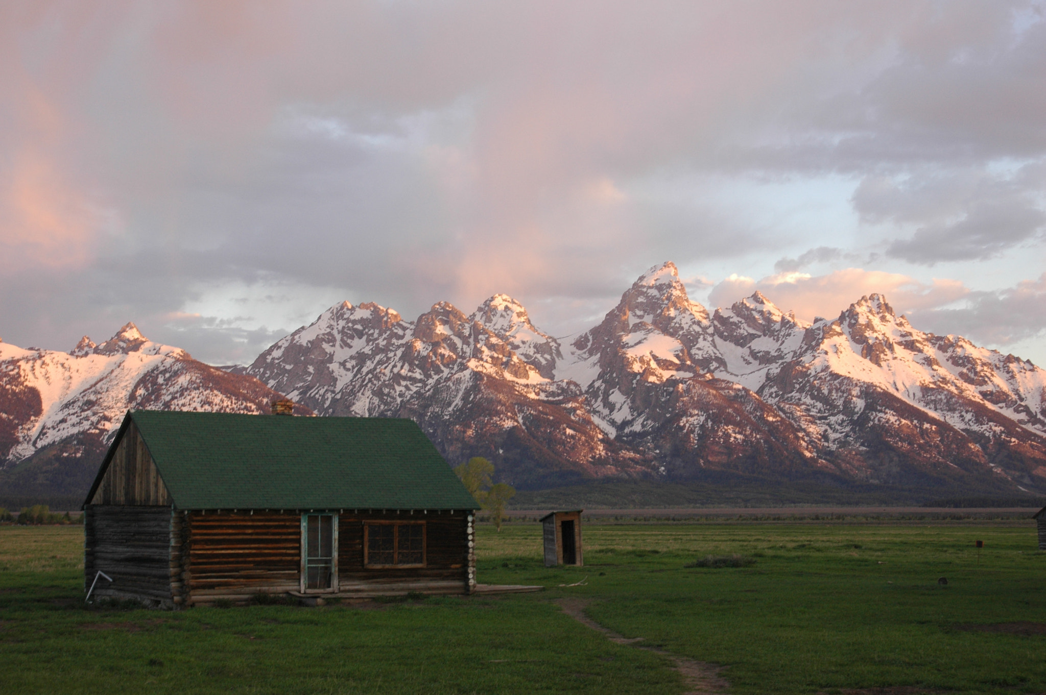 Nikon D70s + AF Zoom-Nikkor 24-120mm f/3.5-5.6D IF sample photo. Early settlements photography