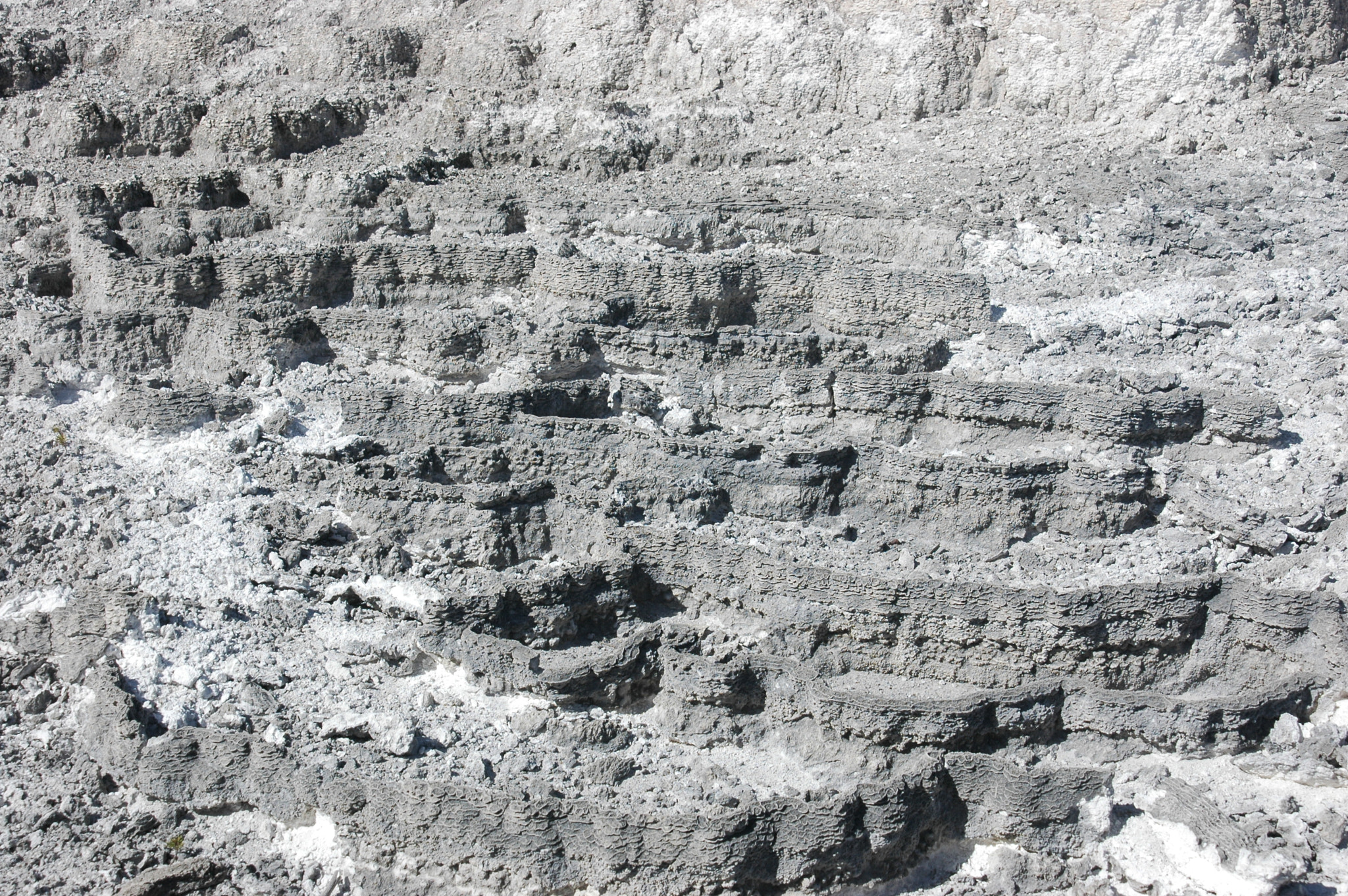 AF Zoom-Nikkor 24-120mm f/3.5-5.6D IF sample photo. Rock formation by nature photography
