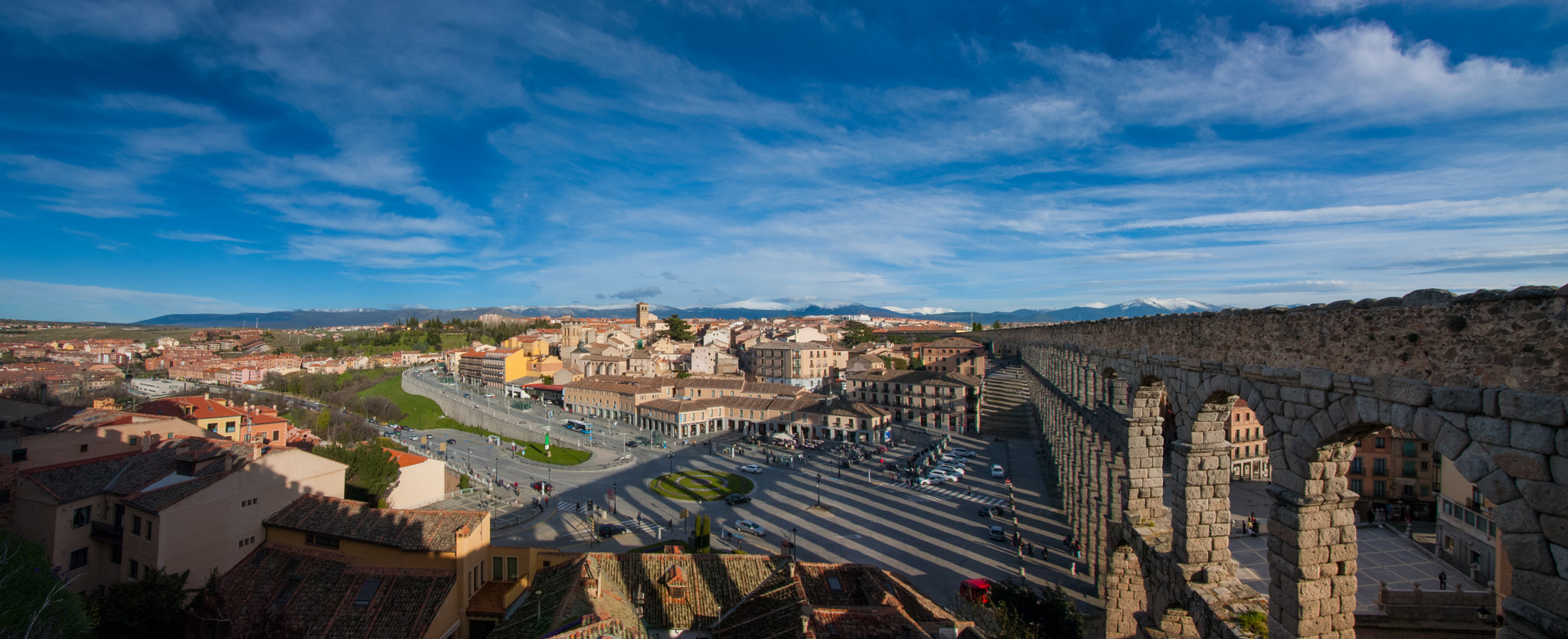 Canon EOS 450D (EOS Rebel XSi / EOS Kiss X2) sample photo. The overlook of the aqueduct of segovia photography