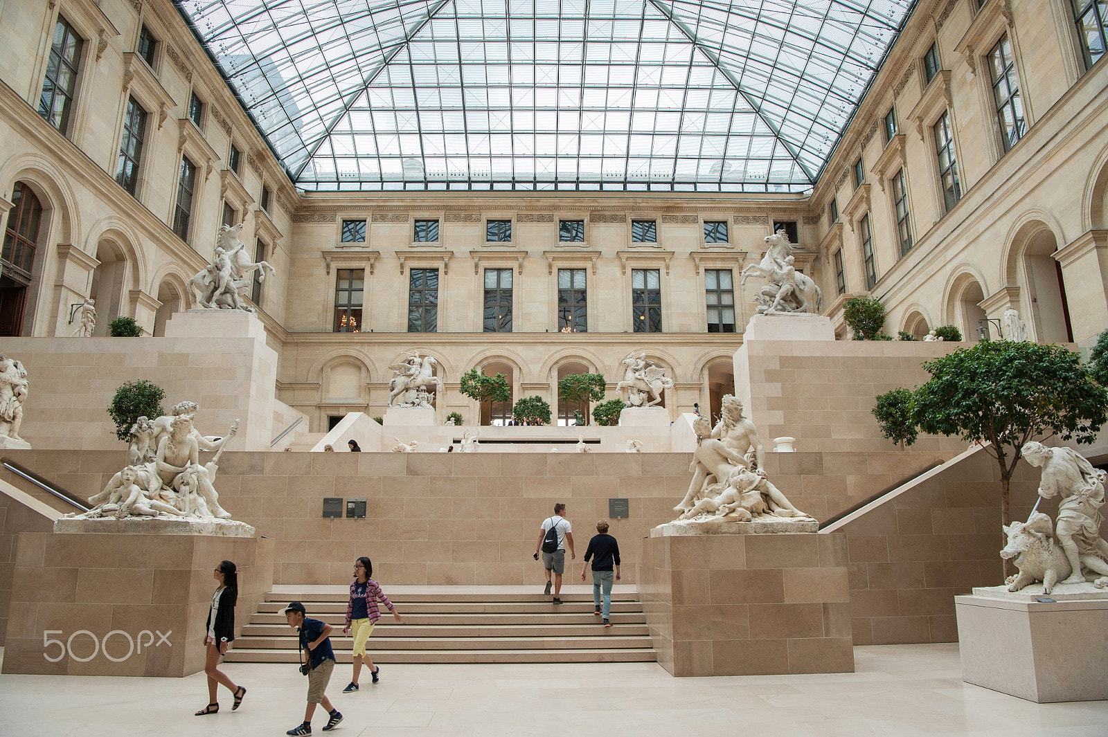Nikon AF-S Nikkor 24-70mm F2.8E ED VR sample photo. Musée du louvre photography