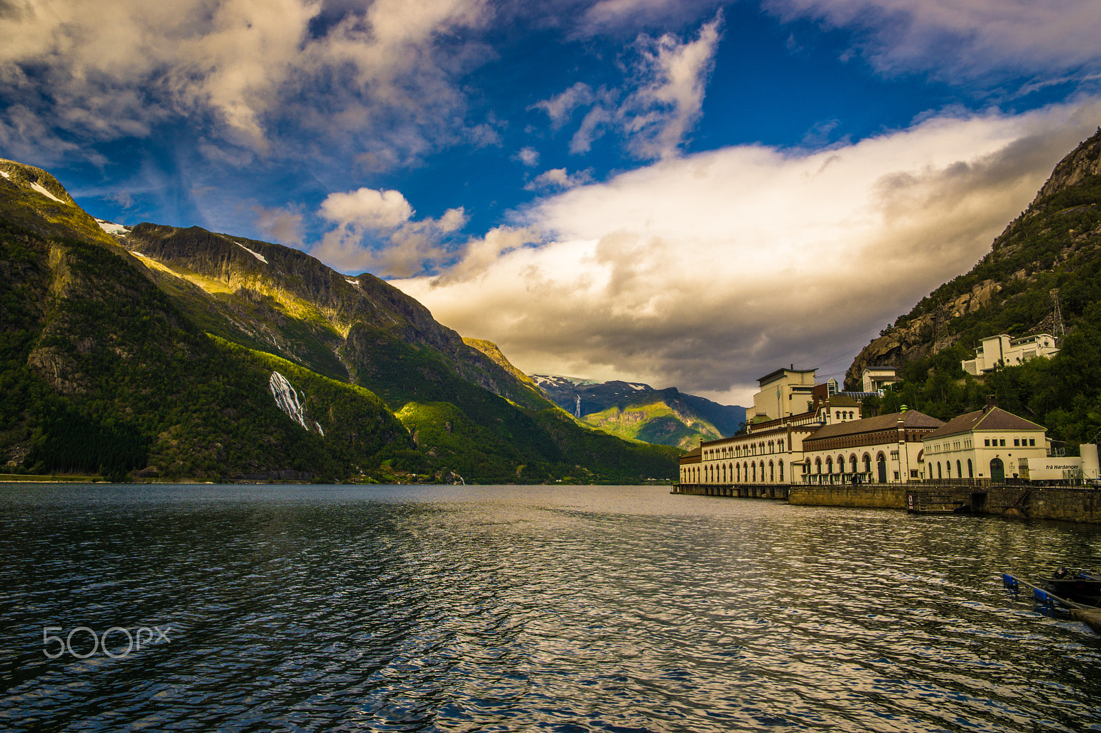 Sony a6000 + Voigtlander SUPER WIDE-HELIAR 15mm F4.5 III sample photo. Vasskraftmuseet photography