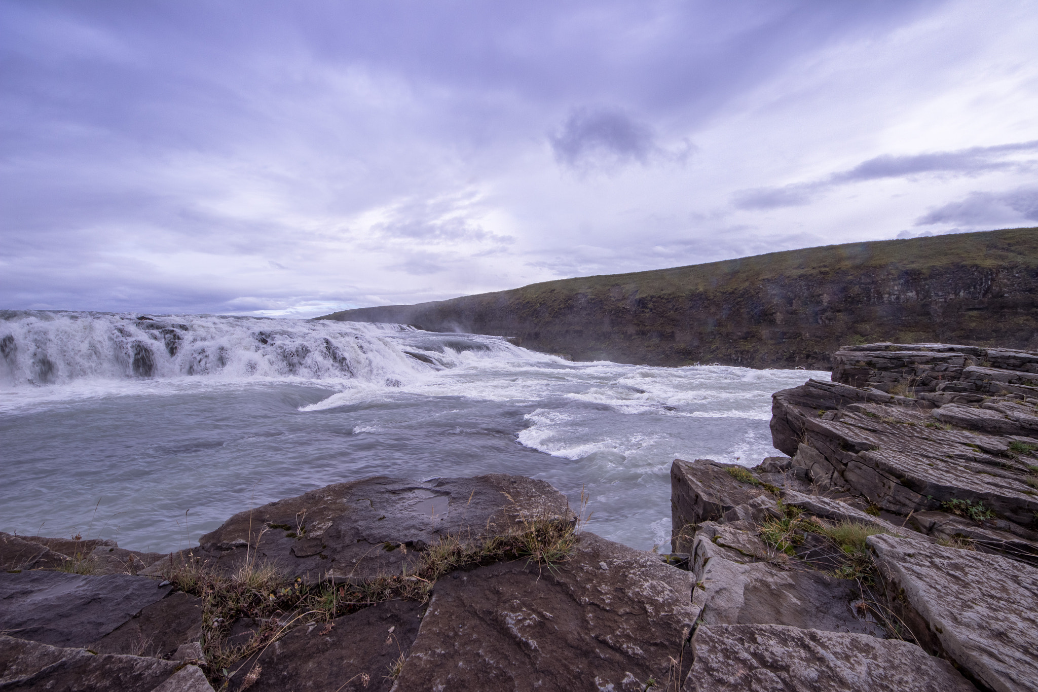 Canon EOS 600D (Rebel EOS T3i / EOS Kiss X5) + Sigma 8-16mm F4.5-5.6 DC HSM sample photo. Gullfoss waterfall photography