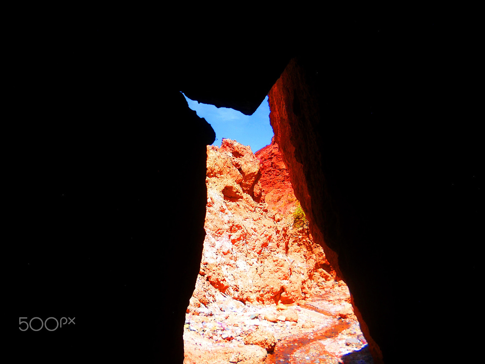 Nikon Coolpix L20 sample photo. La ventana de la pachamama photography