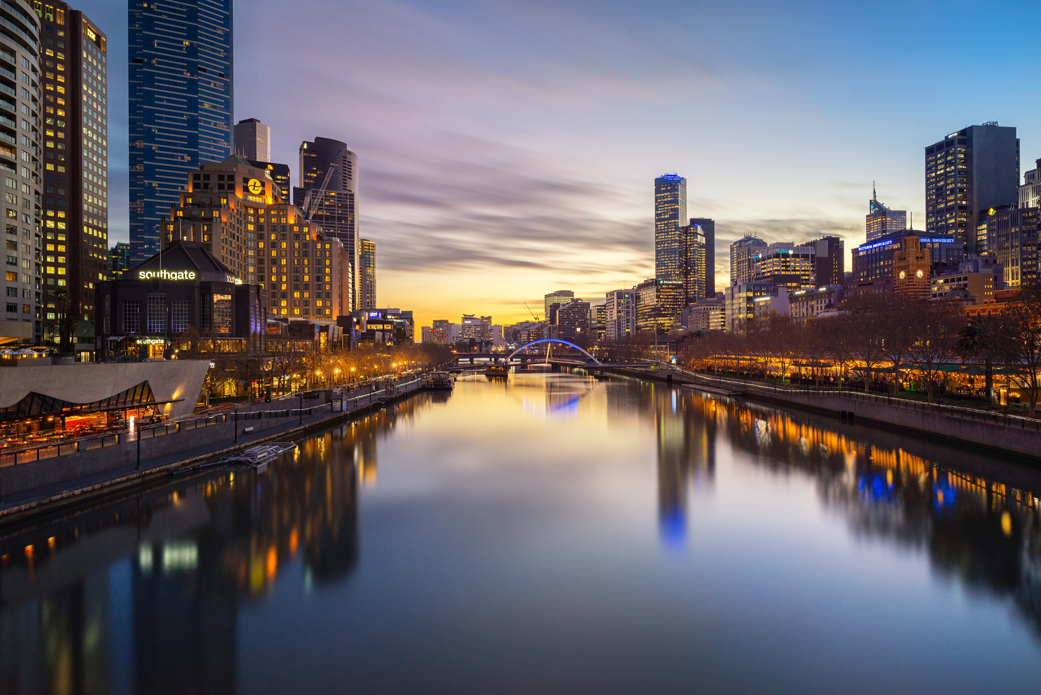 Nikon D800 + ZEISS Distagon T* 21mm F2.8 sample photo. Yarra river sunset photography