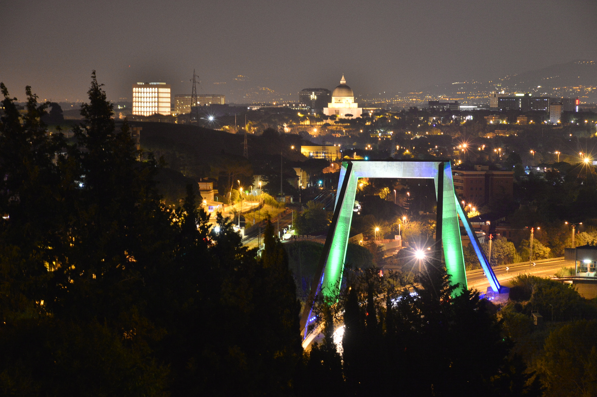 Nikon Df + AF Zoom-Nikkor 24-120mm f/3.5-5.6D IF sample photo. Fbu morandi bridge photography