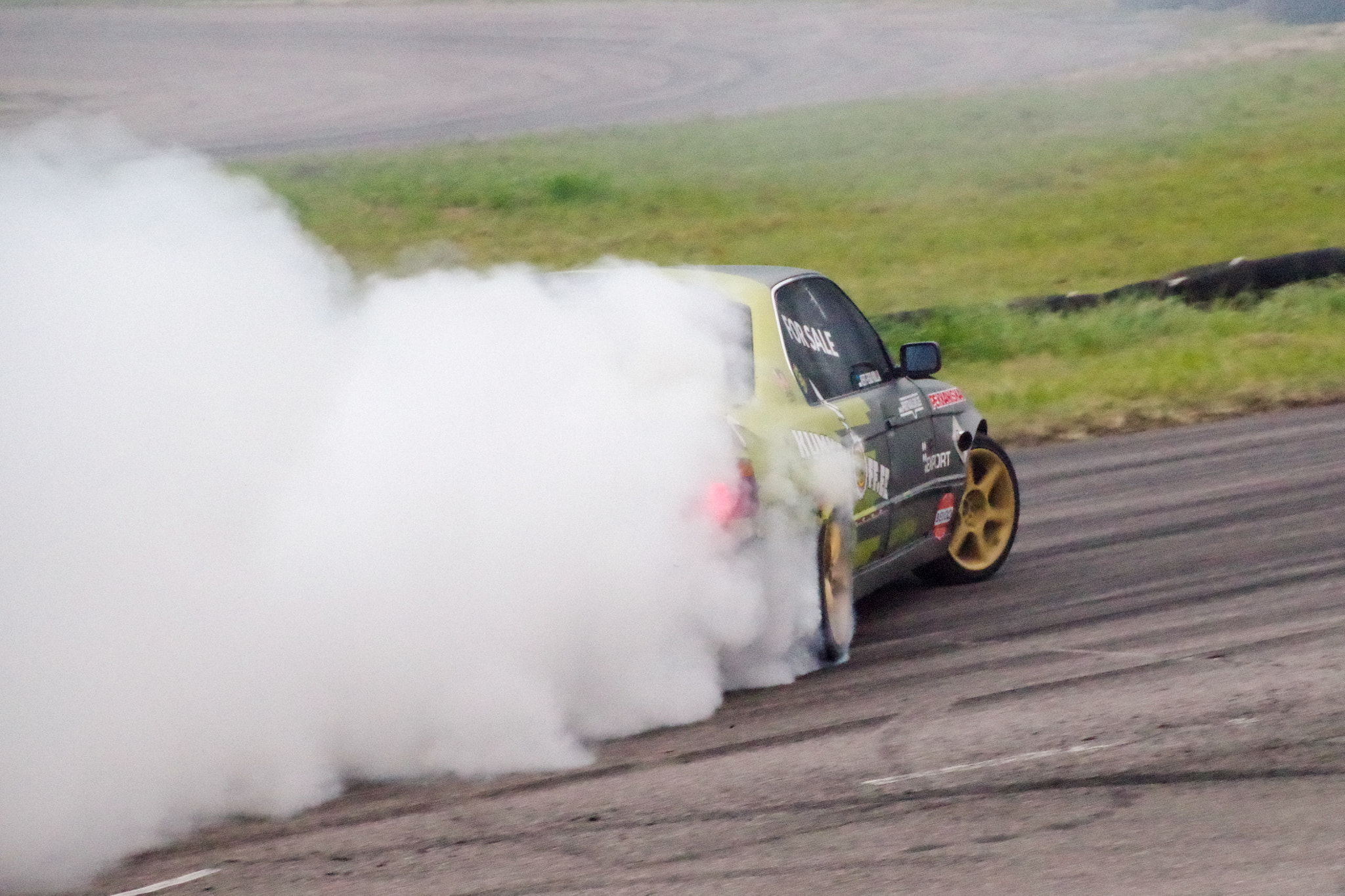 Pentax K-S2 sample photo. E34 drift car photography