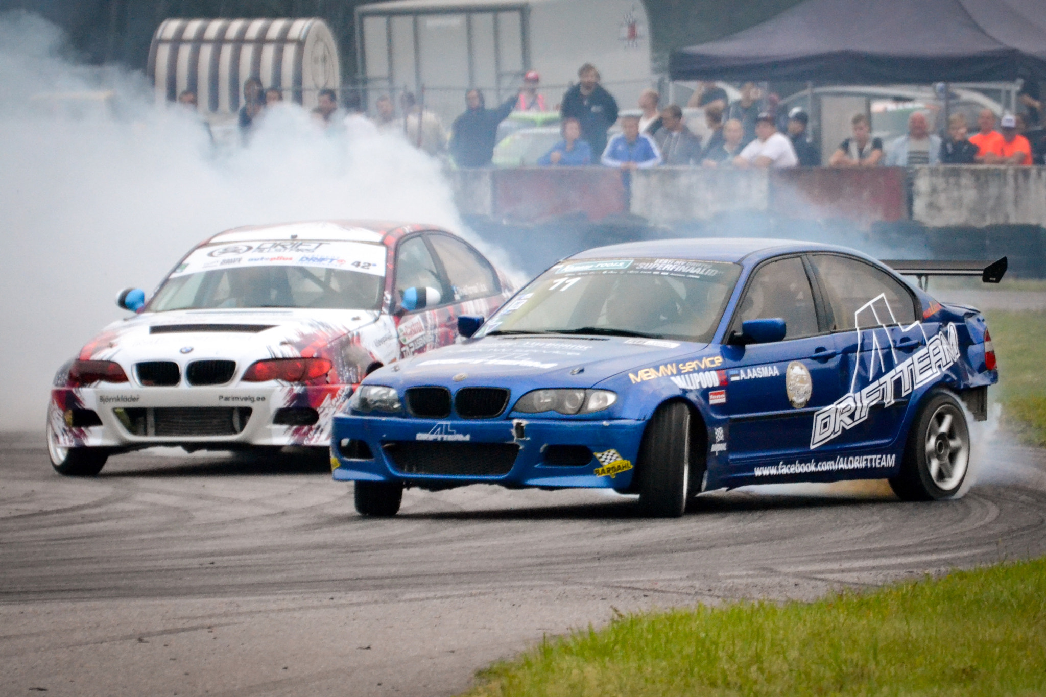 Nikon D3100 + Tamron SP 70-300mm F4-5.6 Di VC USD sample photo. E46 drift battle photography