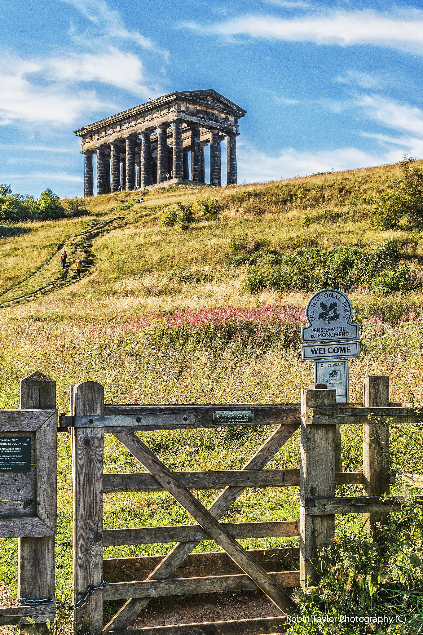 Pentax K-S1 + Pentax smc DA 35mm F2.4 AL sample photo. Penshaw monument  photography