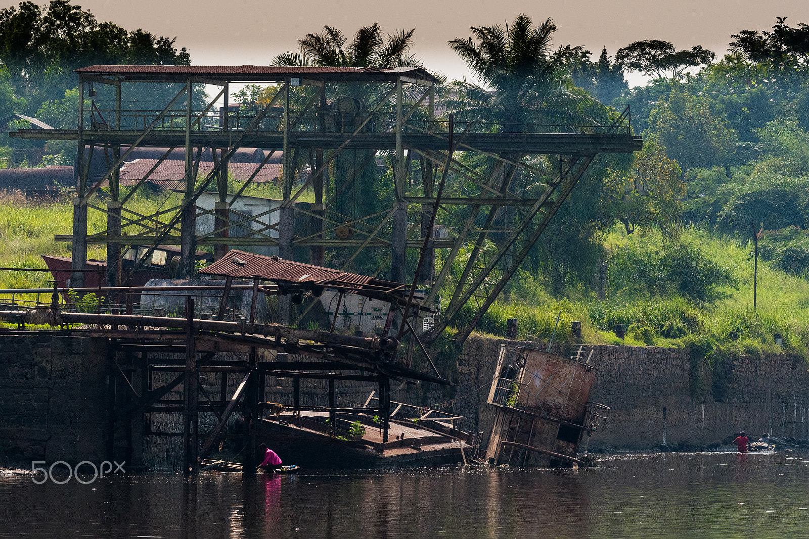 Nikon AF-S Nikkor 70-200mm F4G ED VR sample photo. Dereliction - ii photography