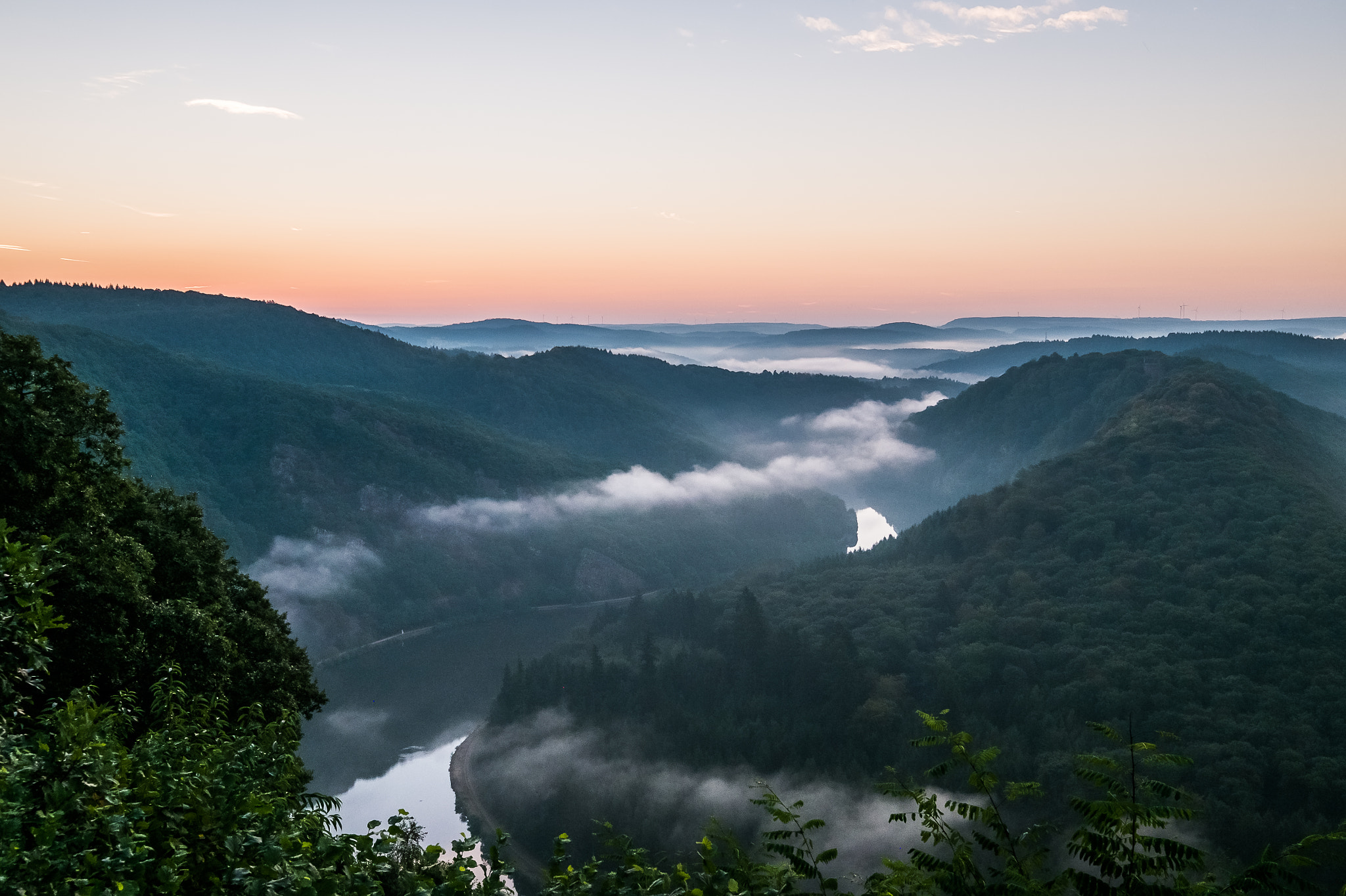 Fujifilm XF 10-24mm F4 R OIS sample photo. Early morning fog photography