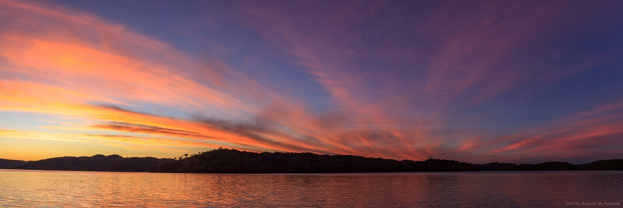 Canon EF-S 24mm F2.8 STM sample photo. Colors from sunset photography