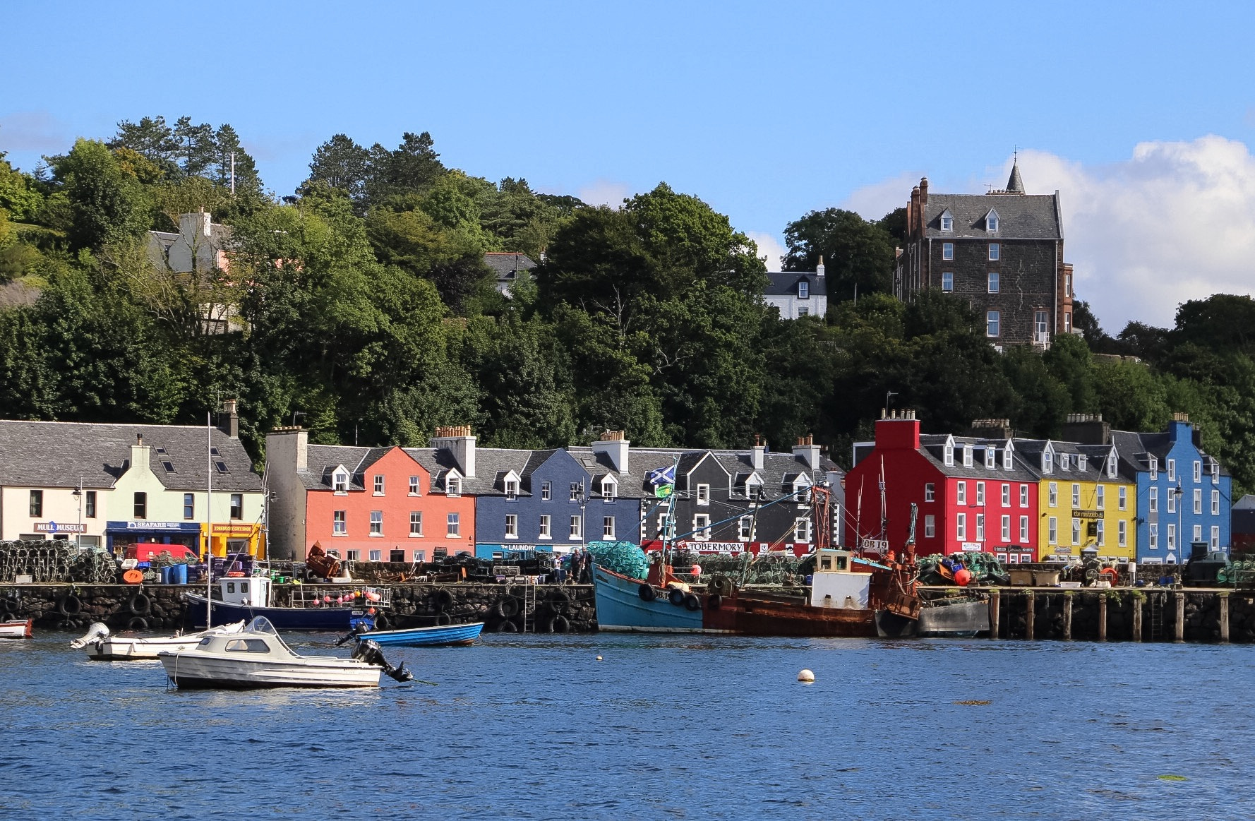 Canon EF 24-105mm F3.5-5.6 IS STM sample photo. Tobermory harbour photography