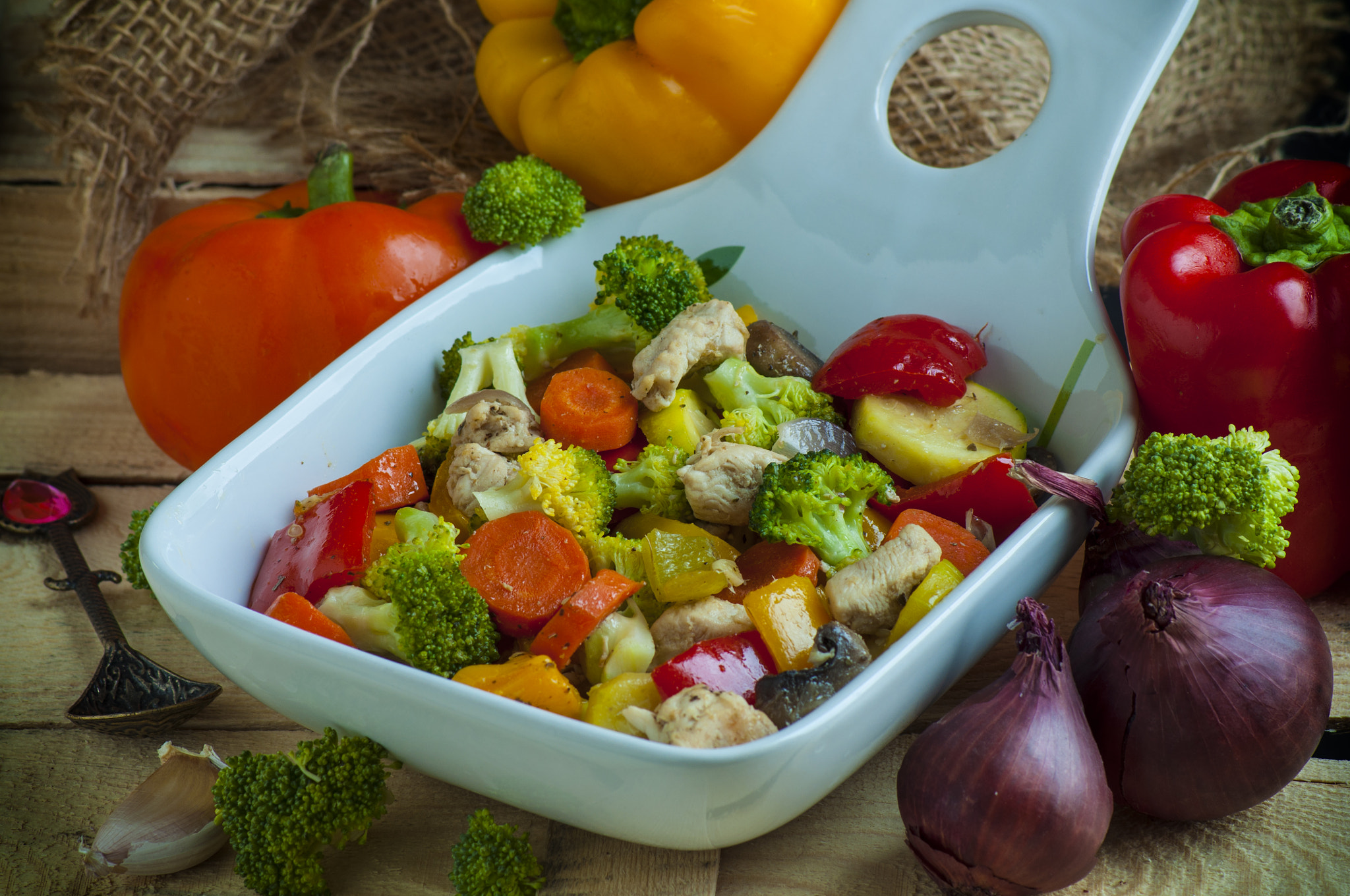 Nikon D5000 sample photo. Stir fry photography