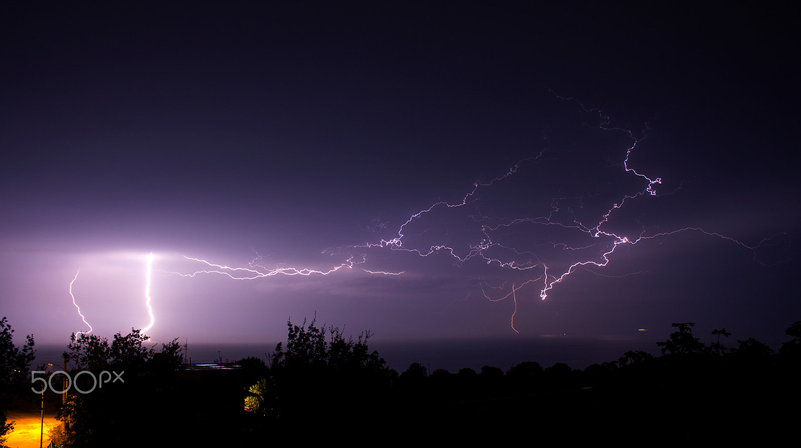Canon EOS 650D (EOS Rebel T4i / EOS Kiss X6i) sample photo. Thunderstorm photography