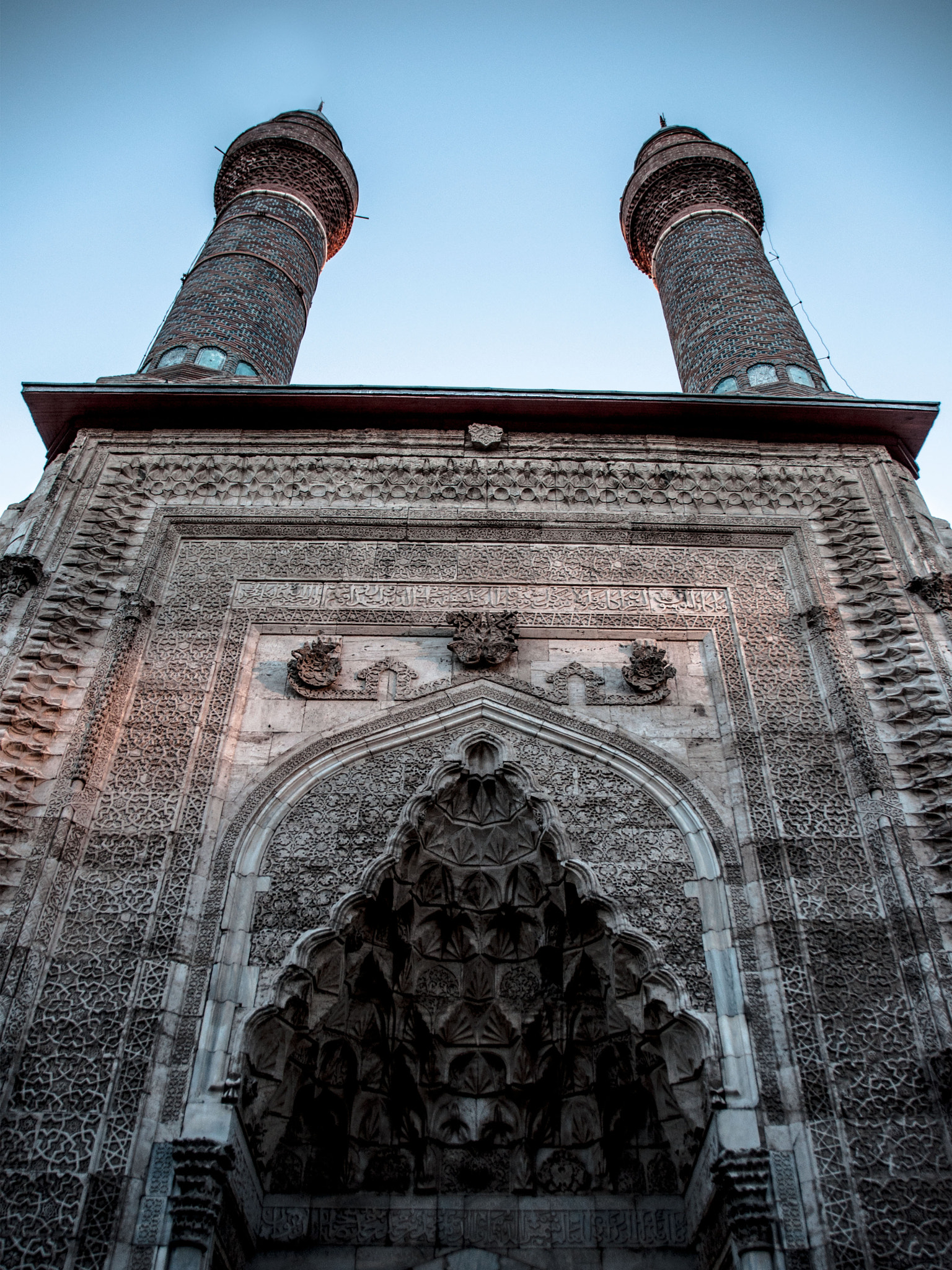 Sigma 18-250mm F3.5-6.3 DC Macro OS HSM sample photo. Medrese photography