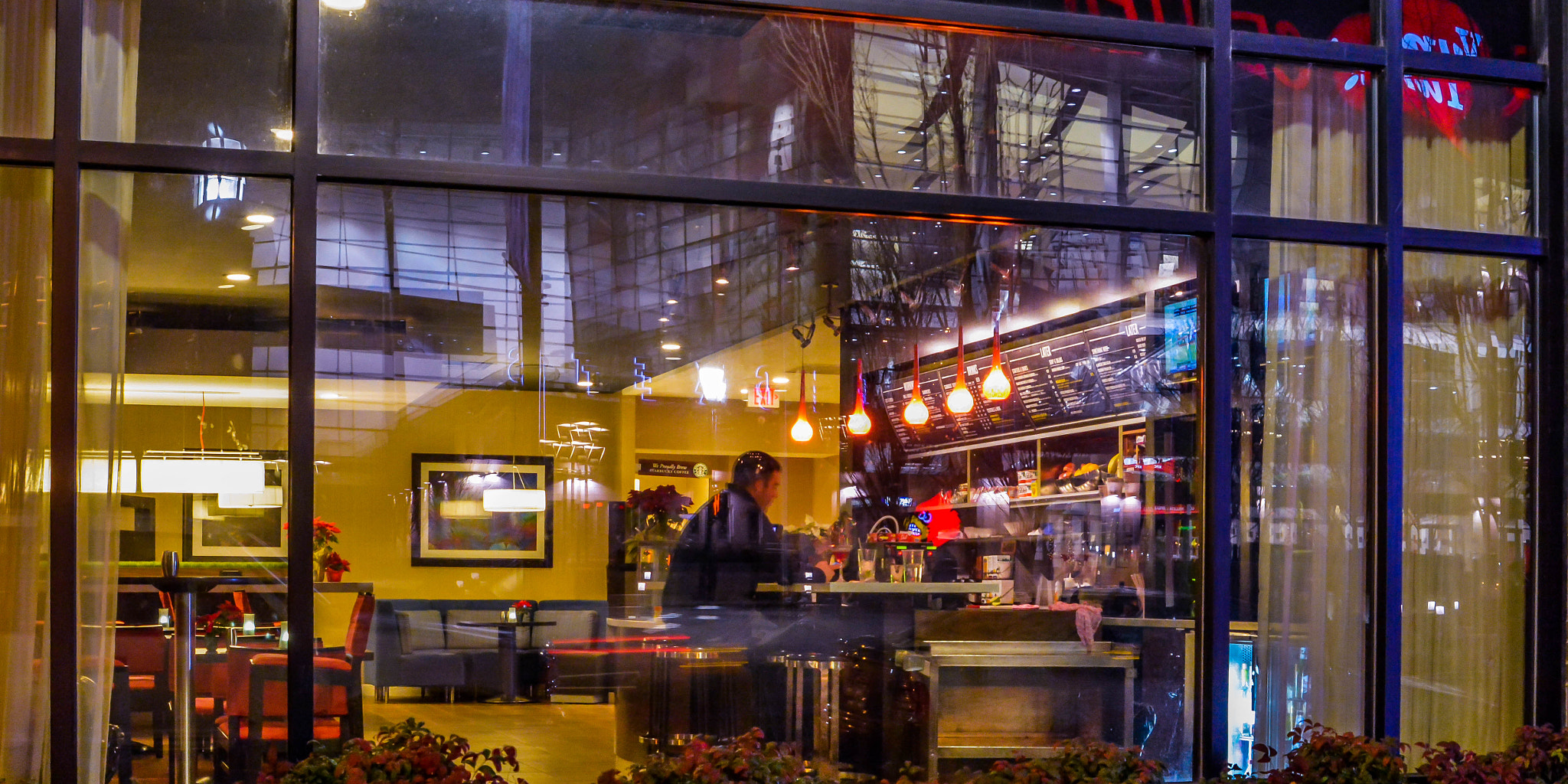 AF Zoom-Nikkor 24-120mm f/3.5-5.6D IF sample photo. Reflections galore photography