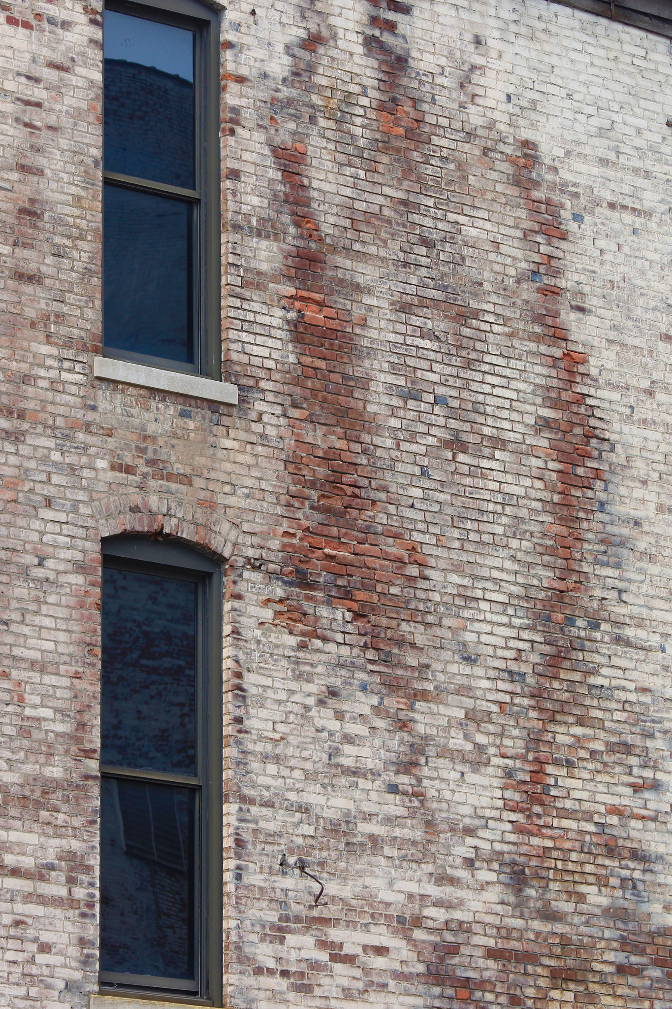 Canon EF 70-300mm F4-5.6 IS USM sample photo. Windows photography