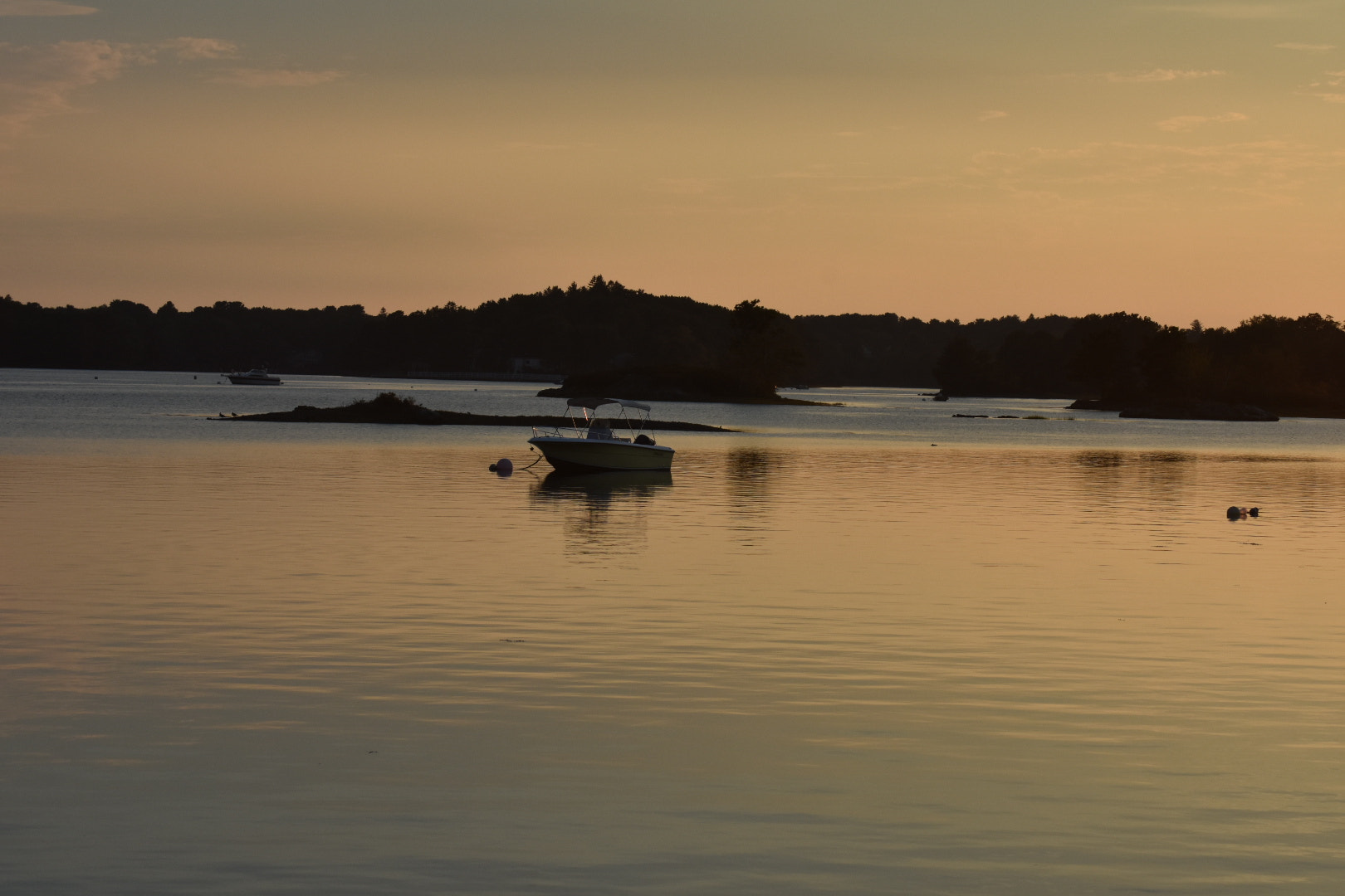 Nikon AF Nikkor 70-300mm F4-5.6G sample photo. Beautiful calm evening  photography