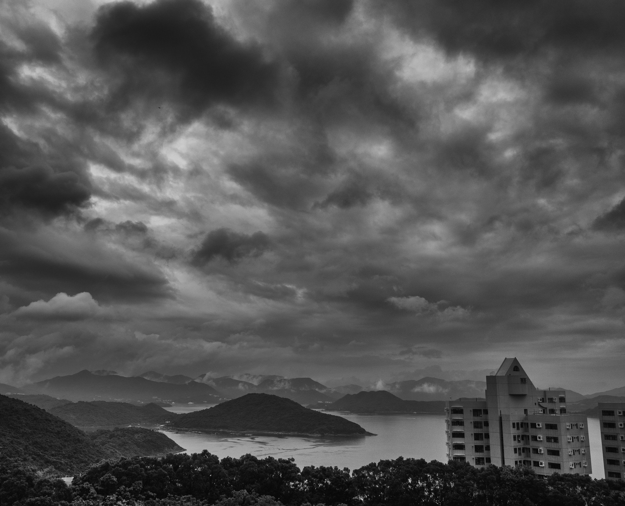 Olympus OM-D E-M5 II + LEICA DG SUMMILUX 15/F1.7 sample photo. Cloudscape photography