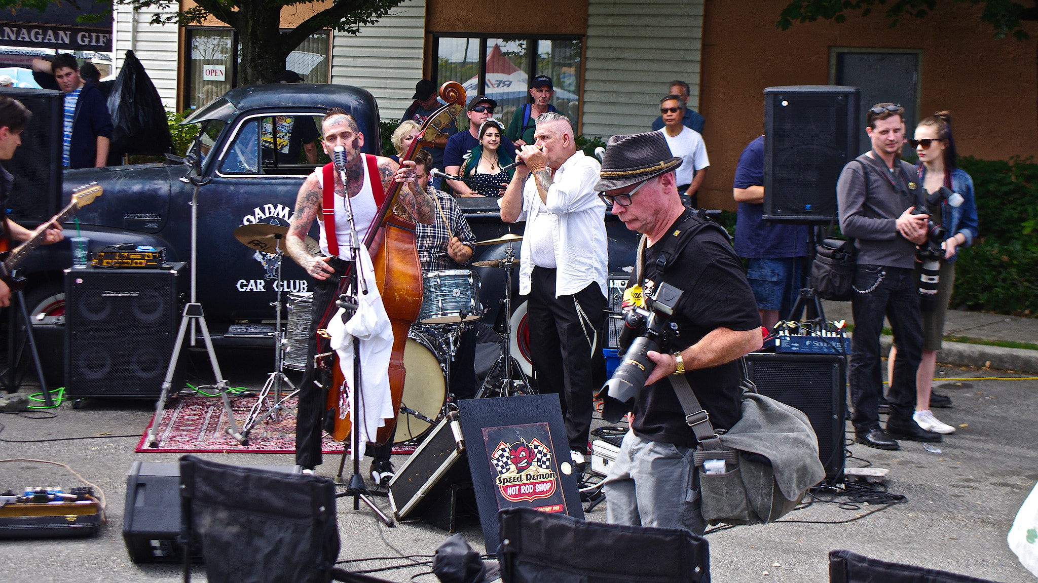 Pentax smc DA 16-45mm F4 ED AL sample photo. Hot rods ,rockabilly and photographers photography