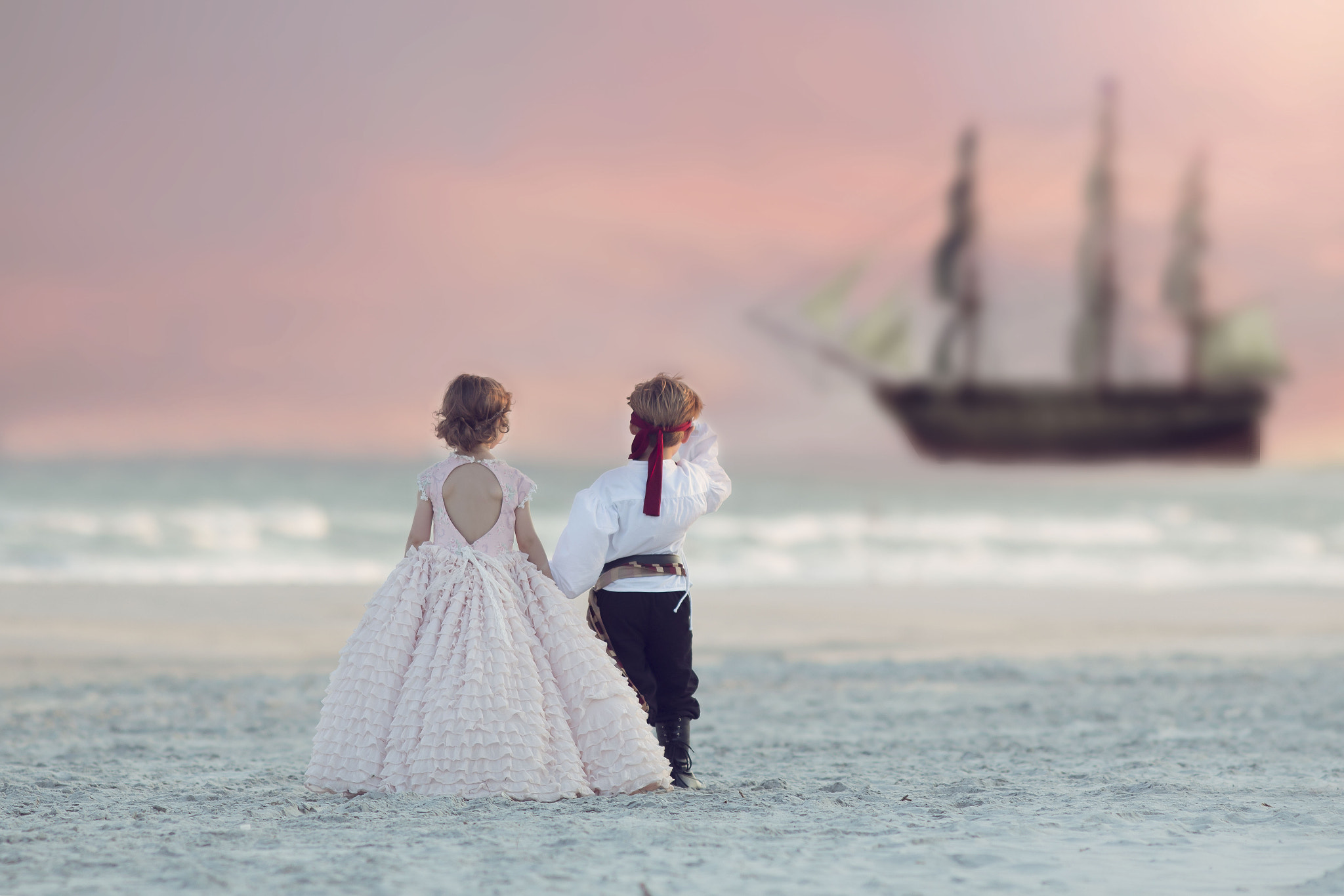 Canon EOS 70D + Canon EF 200mm F2.8L II USM sample photo. The princess & the pirate photography